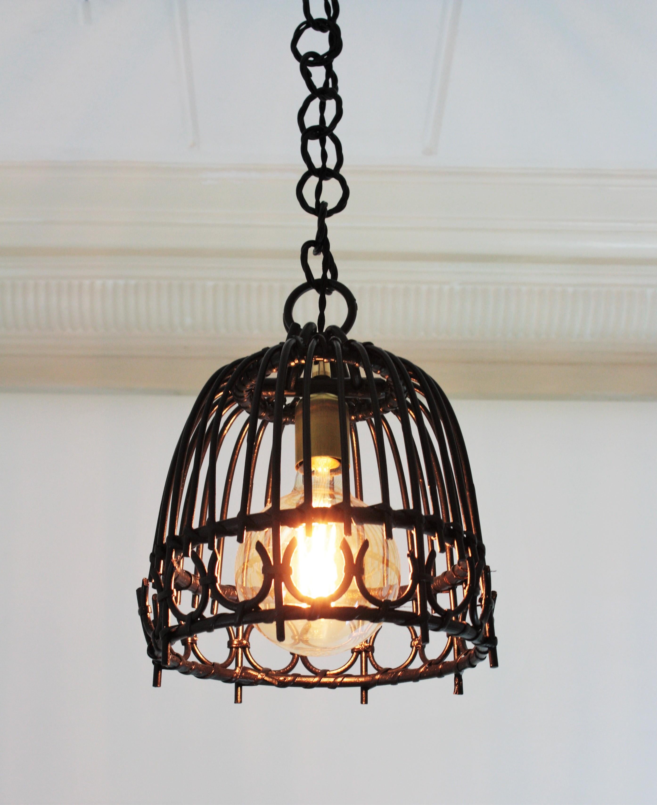 Rattan Black Painted Bell Pendant Hanging Light / Lantern, Spain, 1960s In Good Condition For Sale In Barcelona, ES