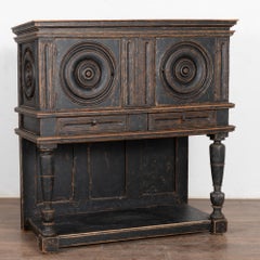Schwarz gestrichener Eichenschrank, Spanien um 1820-40