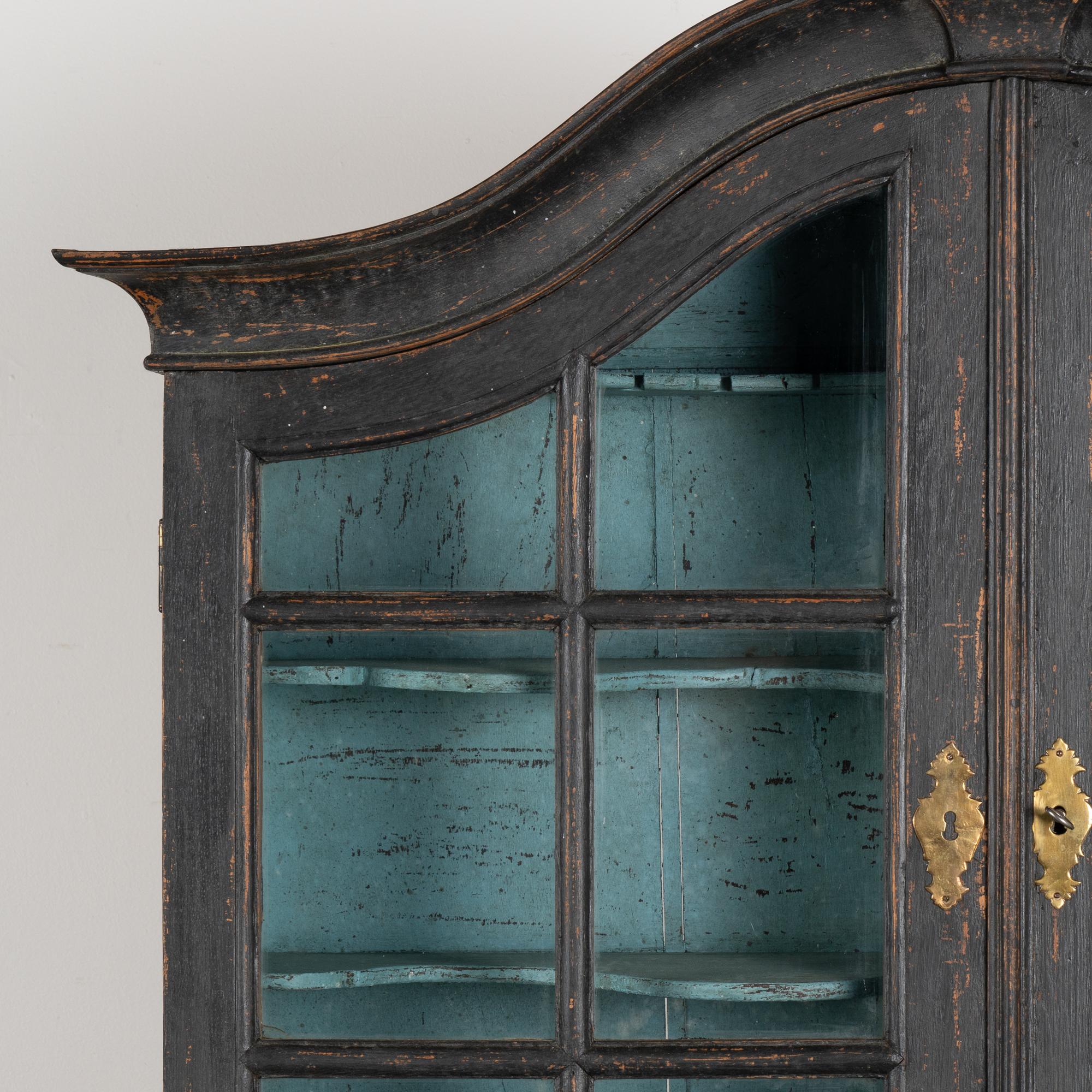 19th Century Black Painted Oak Secretary or Bureau from Sweden, circa 1800