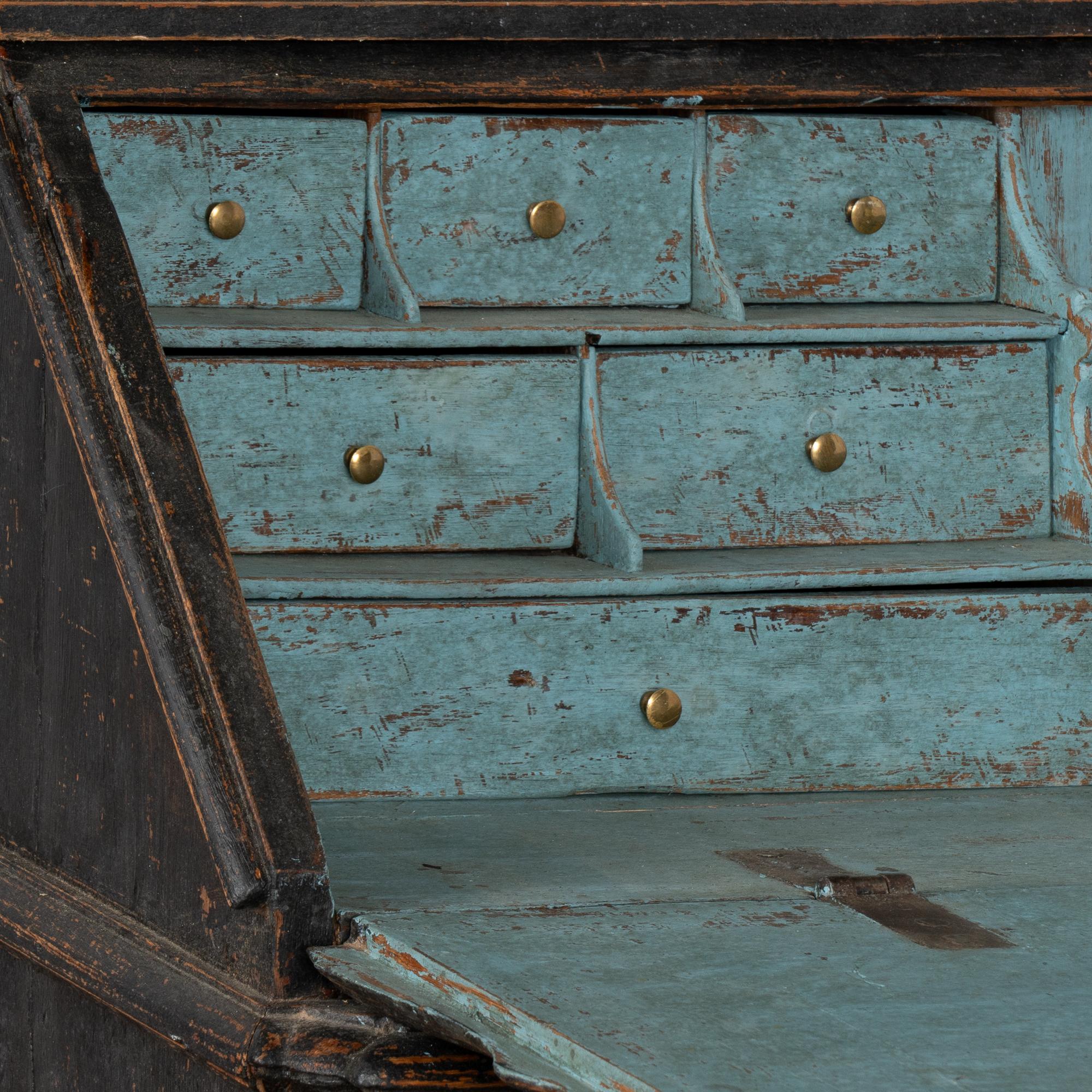 Black Painted Oak Secretary or Bureau from Sweden, circa 1800 1