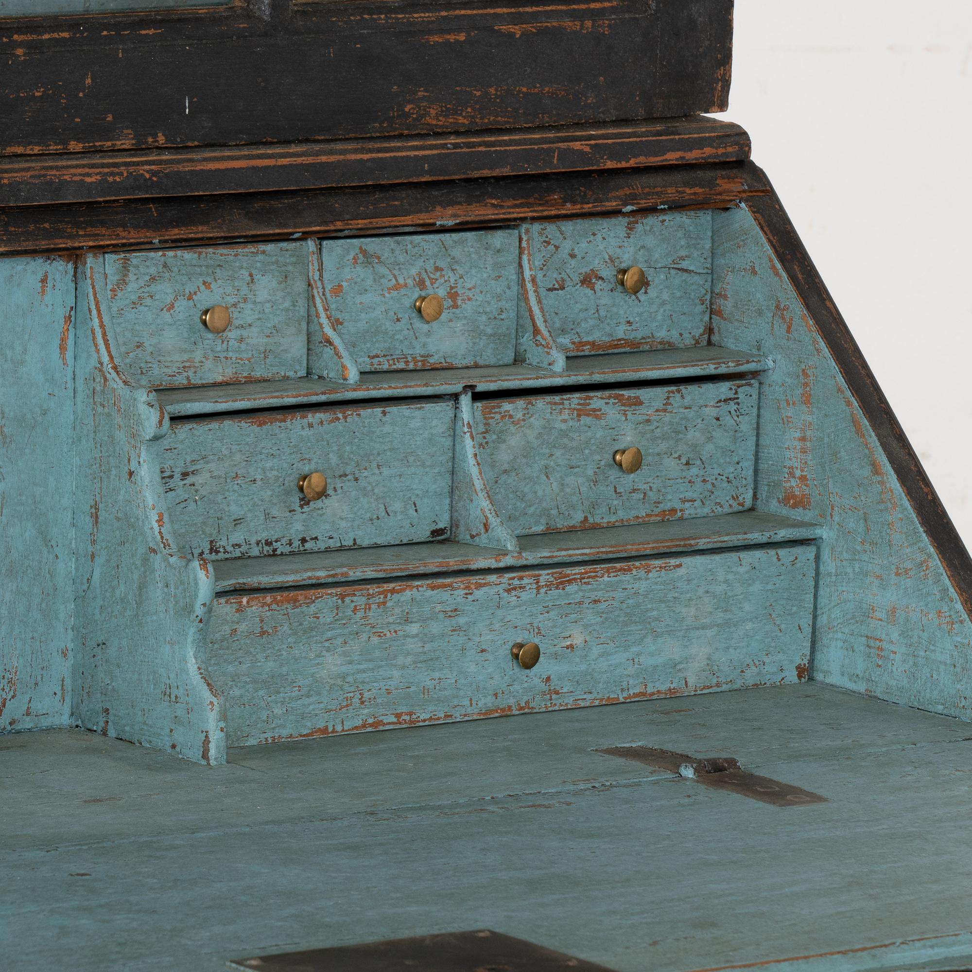 Black Painted Oak Secretary or Bureau from Sweden, circa 1800 2
