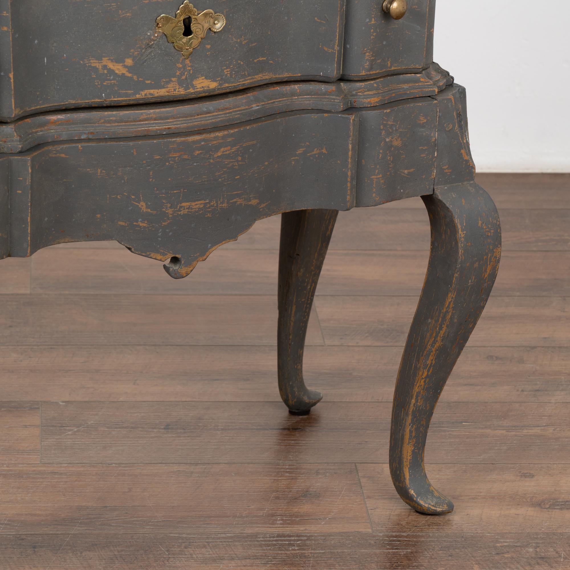 Black Painted Small Chest of Three Drawers Sweden circa 1800 1