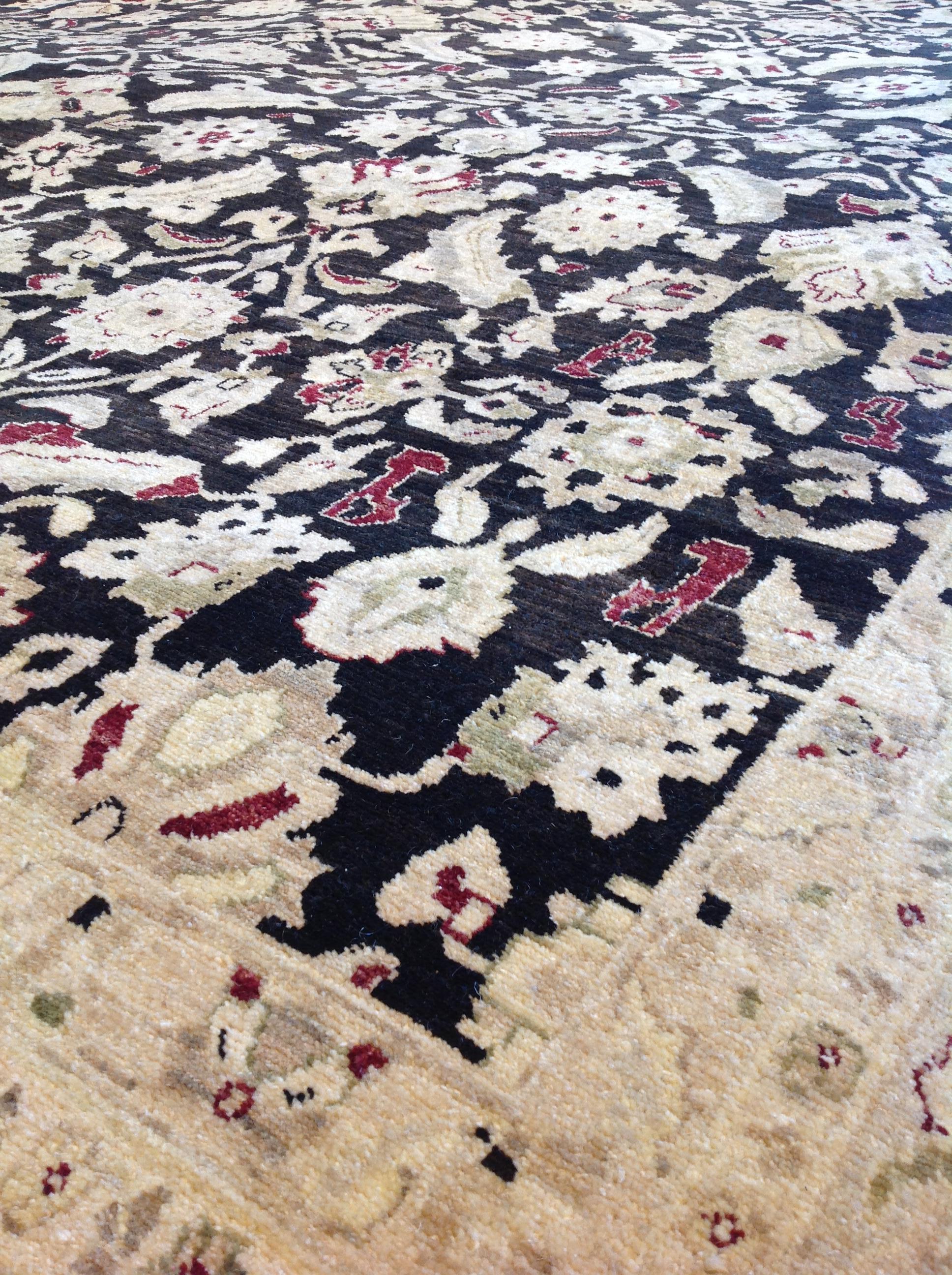 Black Pakistani Traditional Style Wool Area Rug In New Condition For Sale In Los Angeles, CA