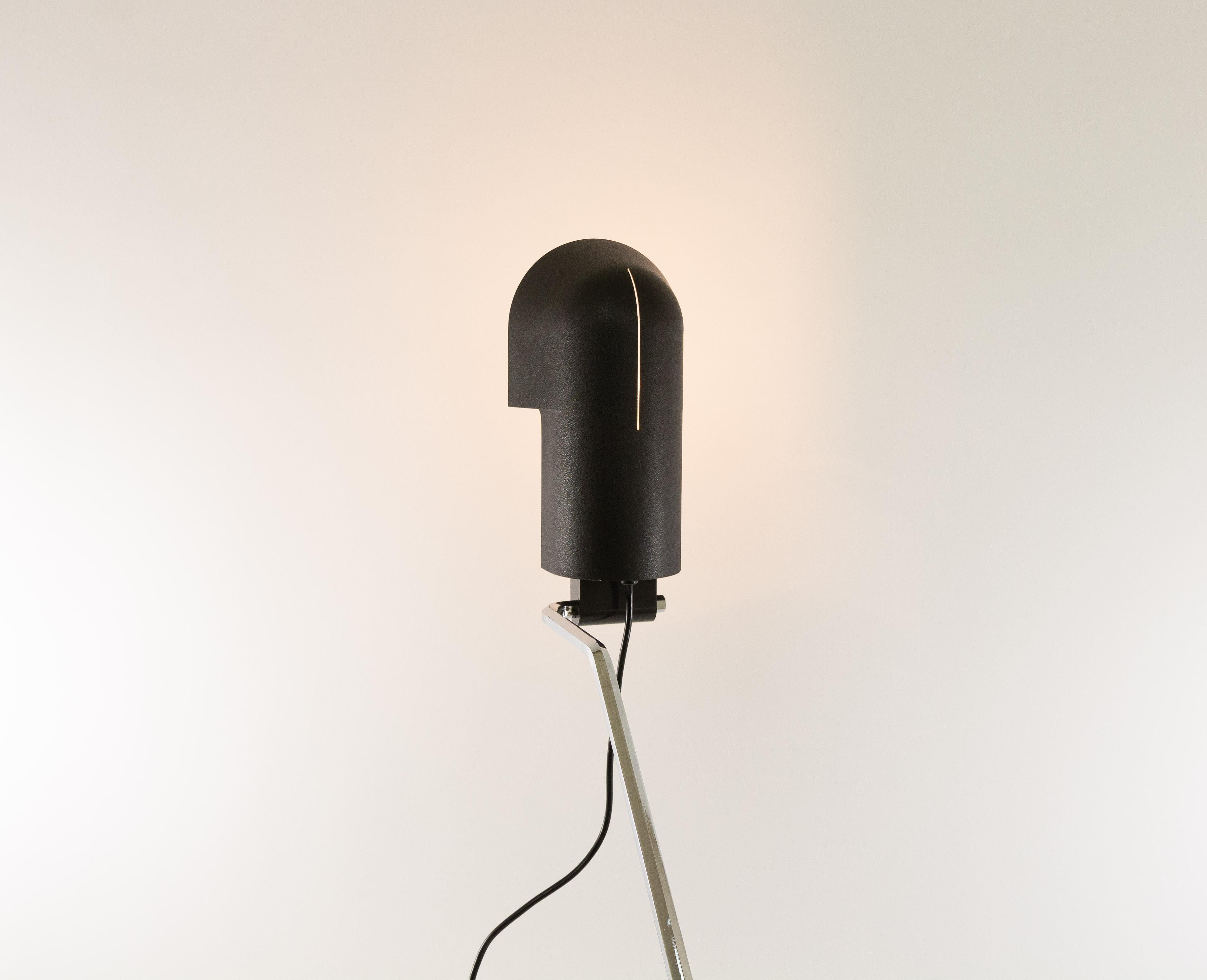 Black Pala Clamp Table Lamp by Corrado and Luigi Aroldi for Luci, 1970s In Good Condition For Sale In Rotterdam, NL