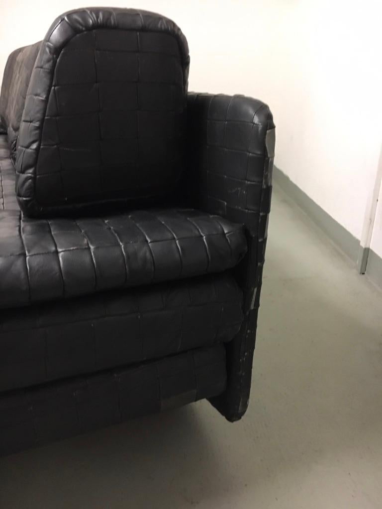 Schwarzes Convertible-Sofa aus schwarzem Patchworkleder von De Sede, Schweiz, ca. 1970er Jahre im Angebot 2
