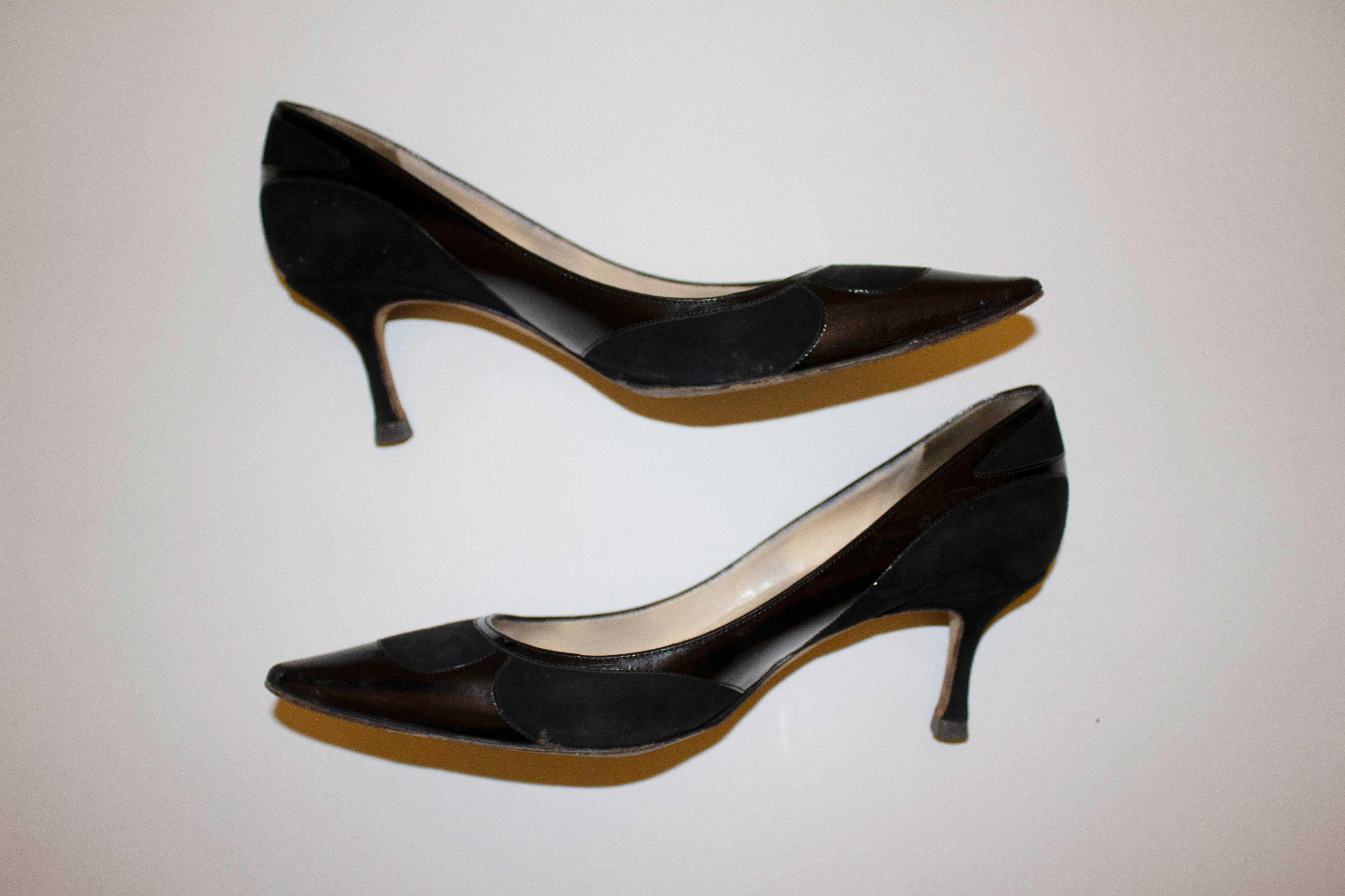 Black Patent and Suede  Jimmy Choo Heels Size 39 1/2 In Good Condition For Sale In London, GB