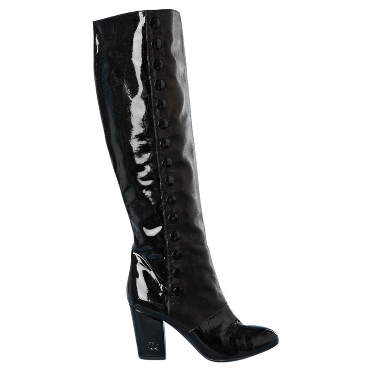 Black patent leather and black leather boots with snap on the side Chanel  For Sale