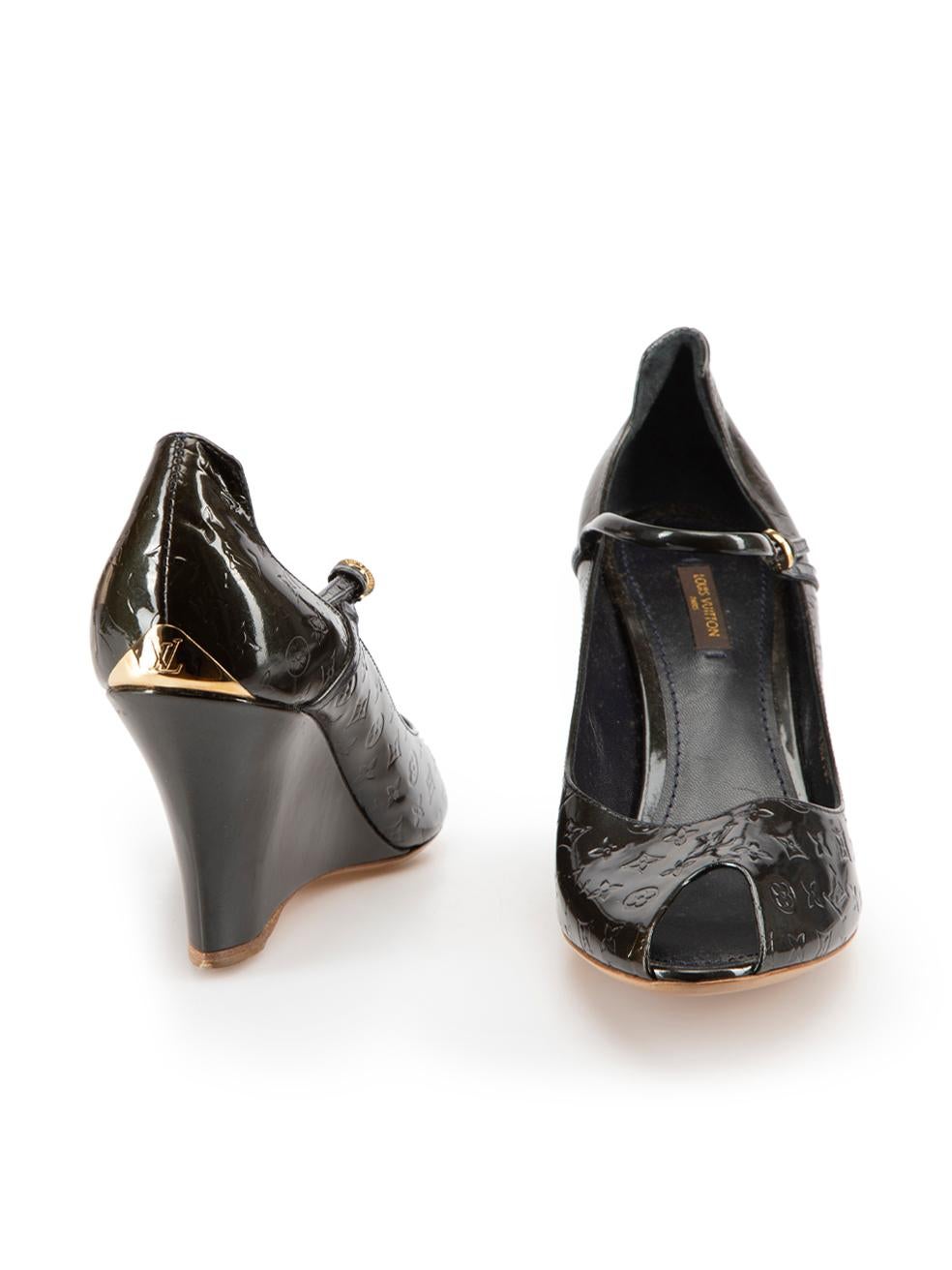 Black Patent Leather Petite Monogram Peep-Toe Wedge Sandals Size IT 40 In Good Condition For Sale In London, GB