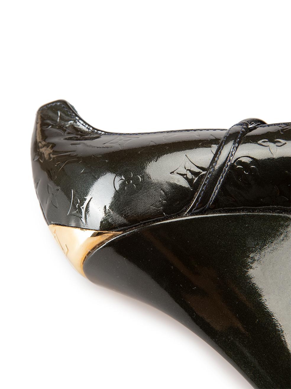 Black Patent Leather Petite Monogram Peep-Toe Wedge Sandals Size IT 40 For Sale 2