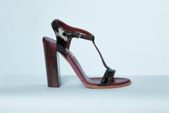 Black patent leather sandal Nina Ricci