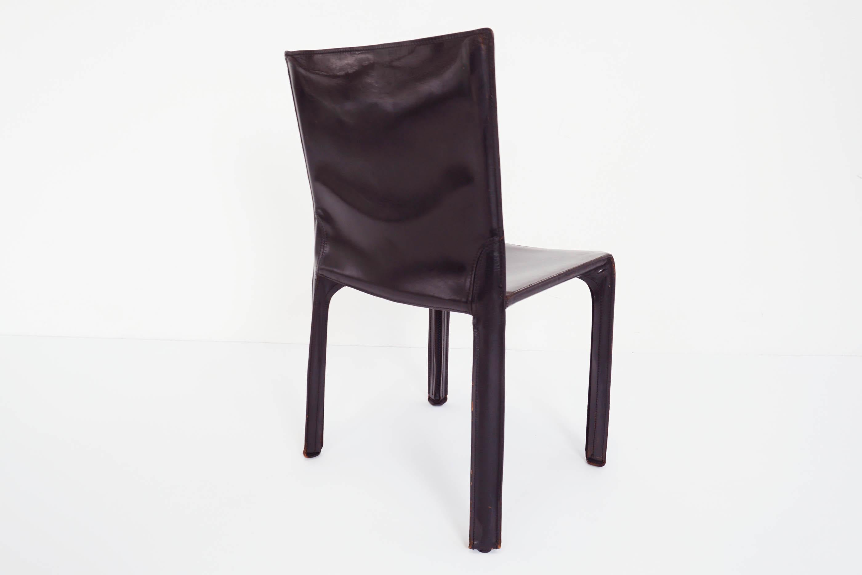 Mid-Century Modern Black Patina Leather Mario Bellini Cassina Set of 6 Chairs Mod. CAB 412, Italy