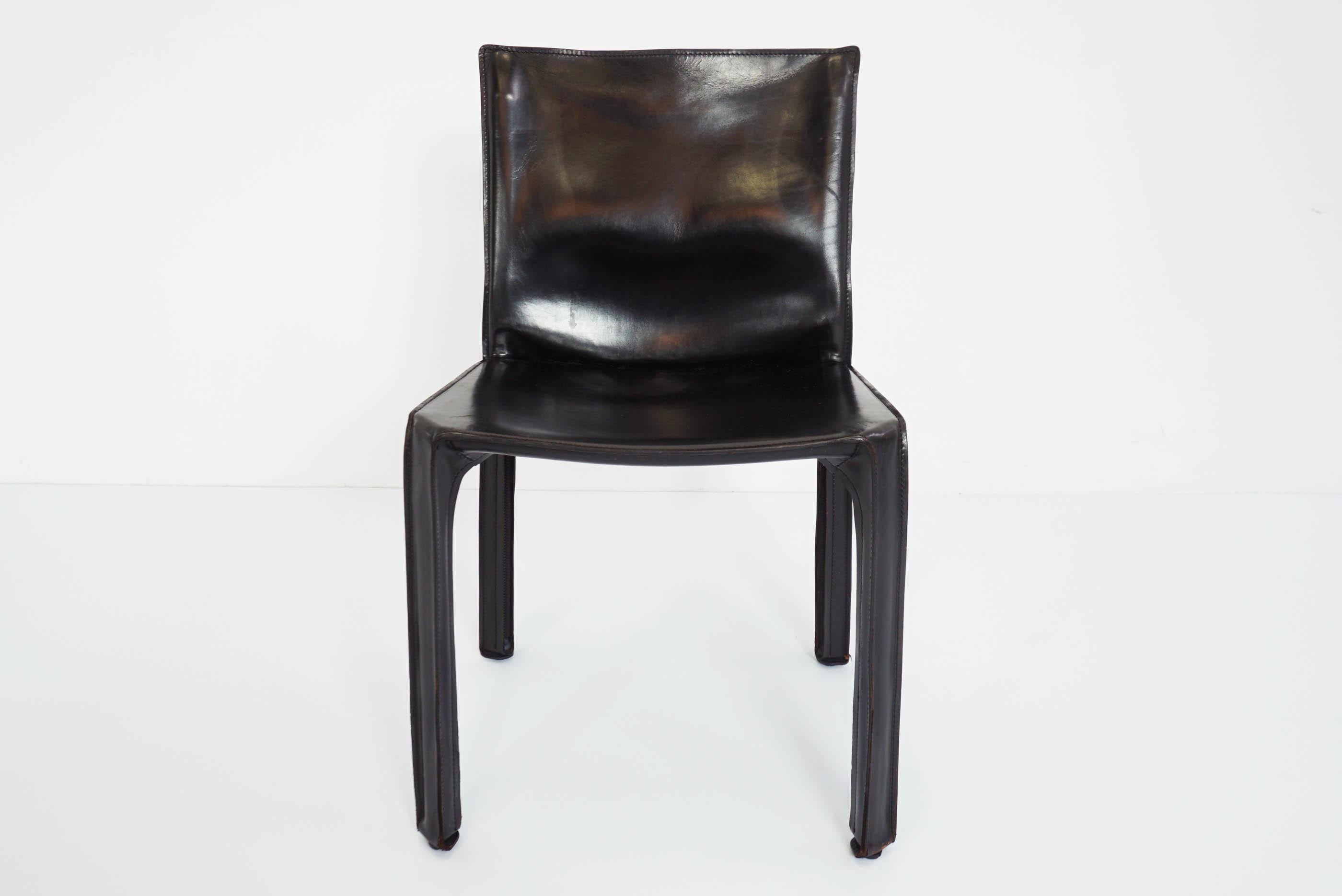 Late 20th Century Black Patina Leather Mario Bellini Cassina Set of 6 Chairs Mod. CAB 412, Italy