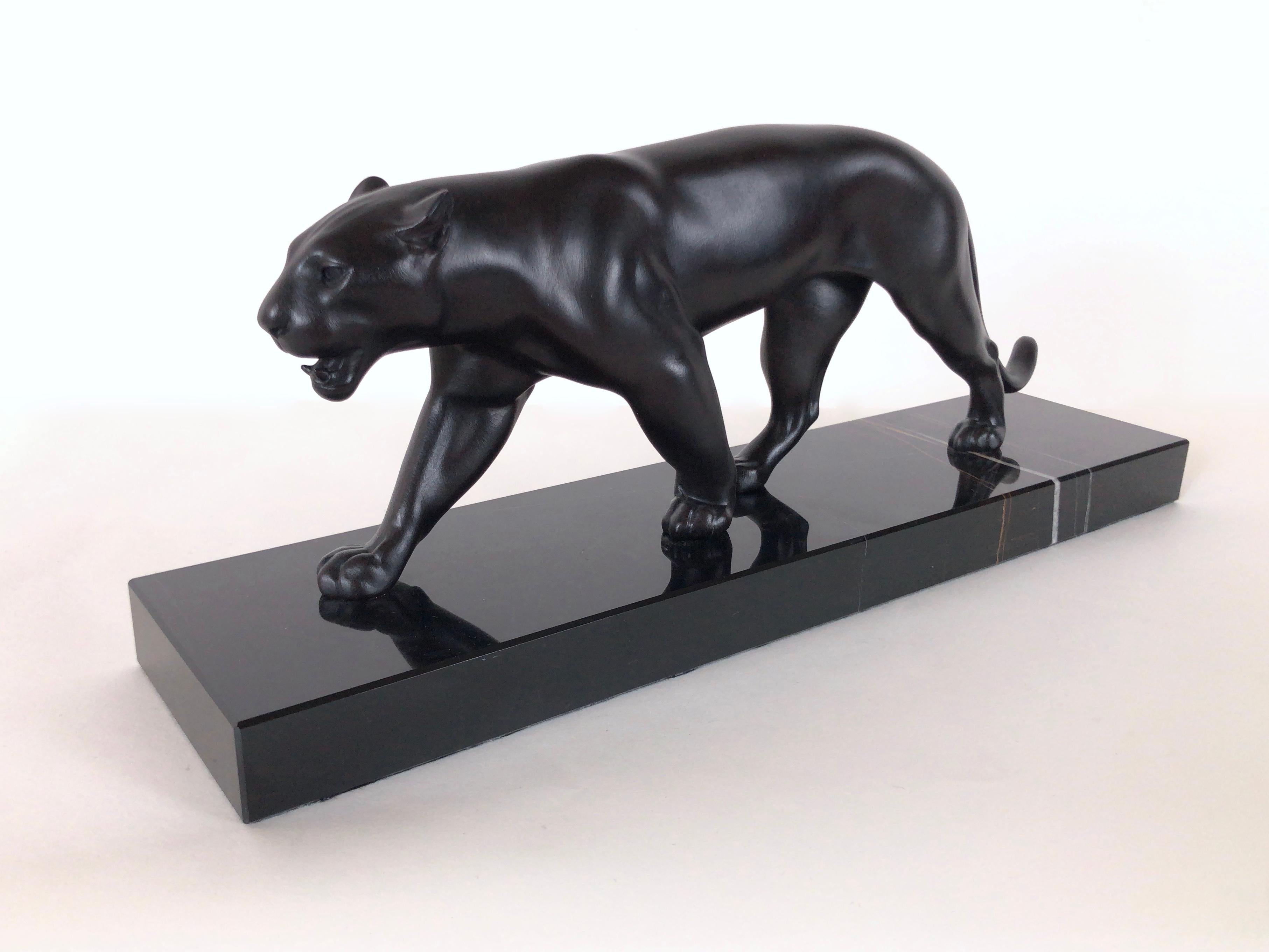 Art Deco Black Patinated Panther Sculpture Ouganda Original Max Le Verrier Spelter Marble