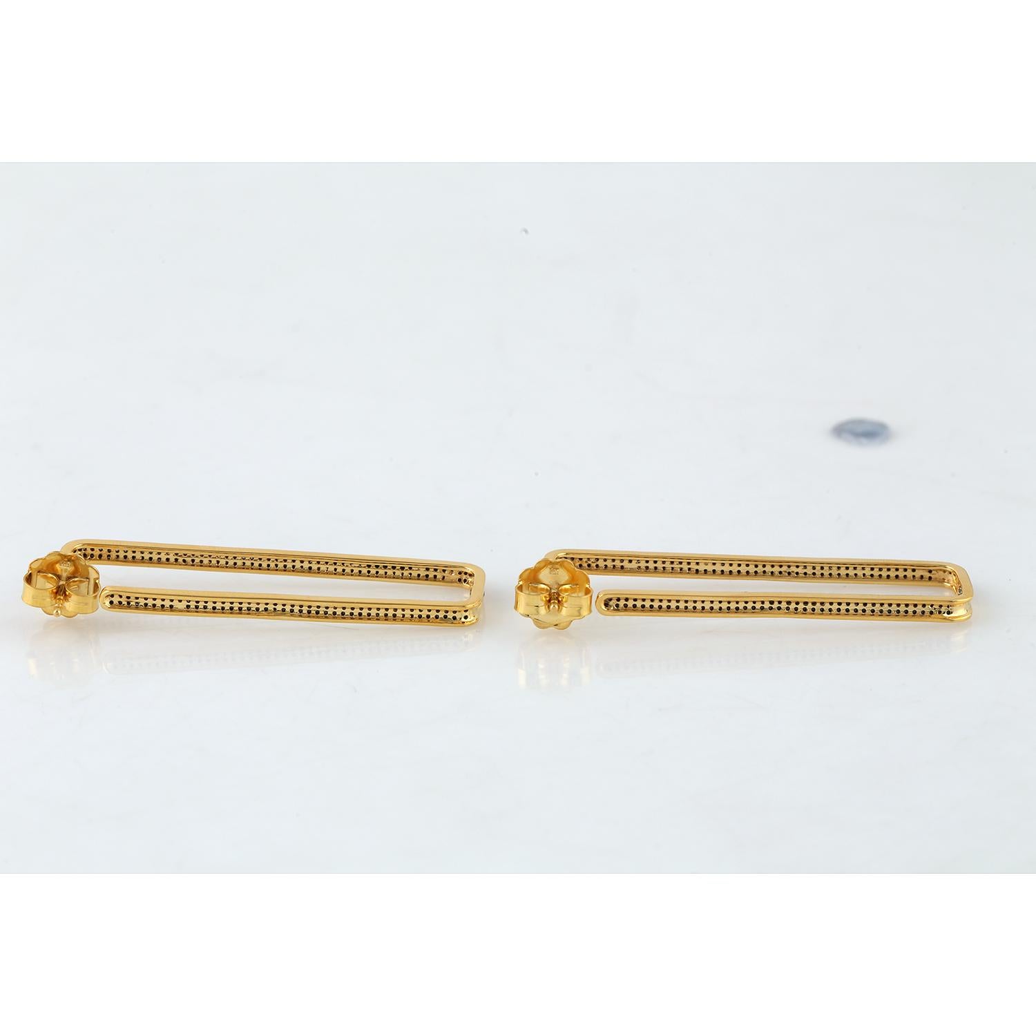 Schwarze lange schwarze Pave Diamant-Ohrhänger mit Nieten aus 14k Gelbgold (Zeitgenössisch) im Angebot