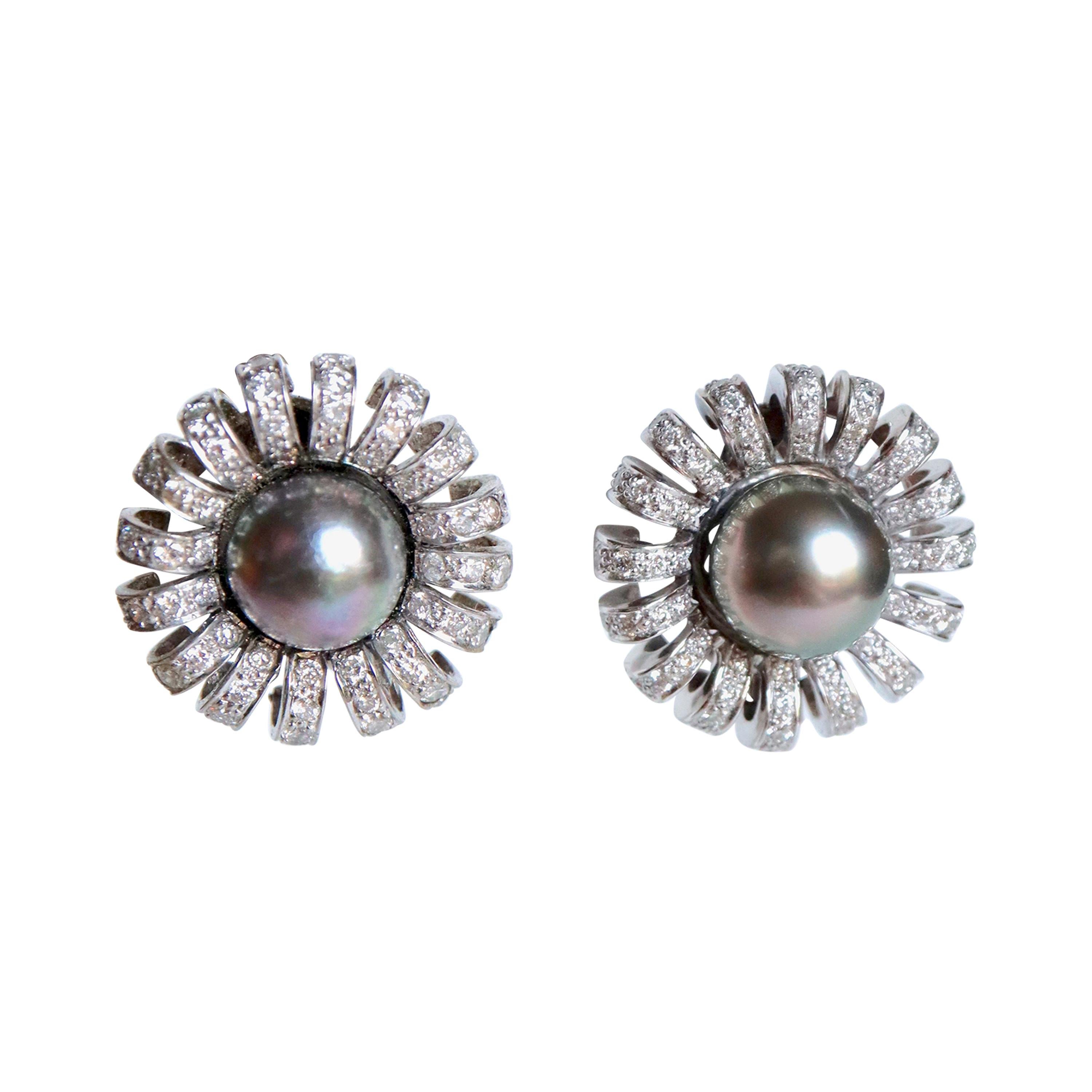 Black Pearl, 18 Carats White Gold, and Diamonds Earrings For Sale