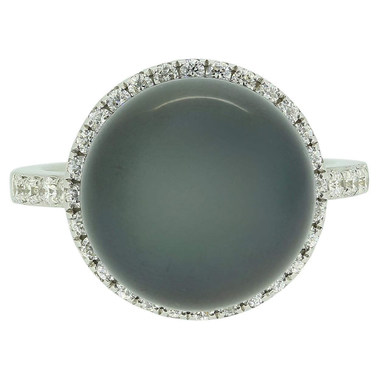 Schwarzer Perlen- und Diamant-Cluster-Ring