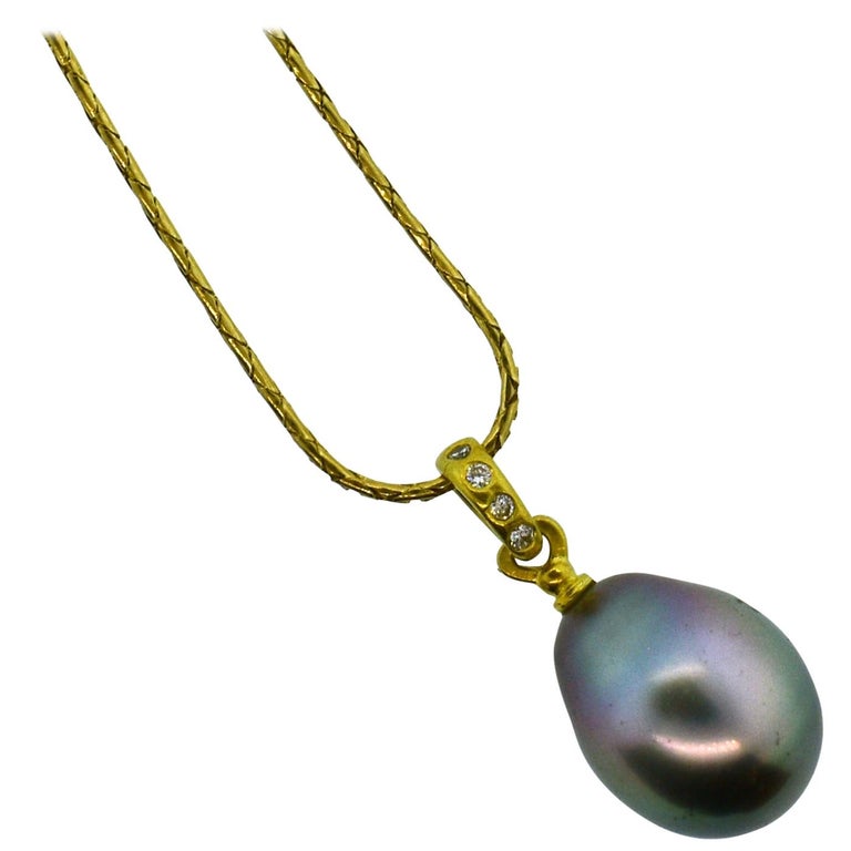 Black Pearl and Gold Chain Necklace at 1stdibs