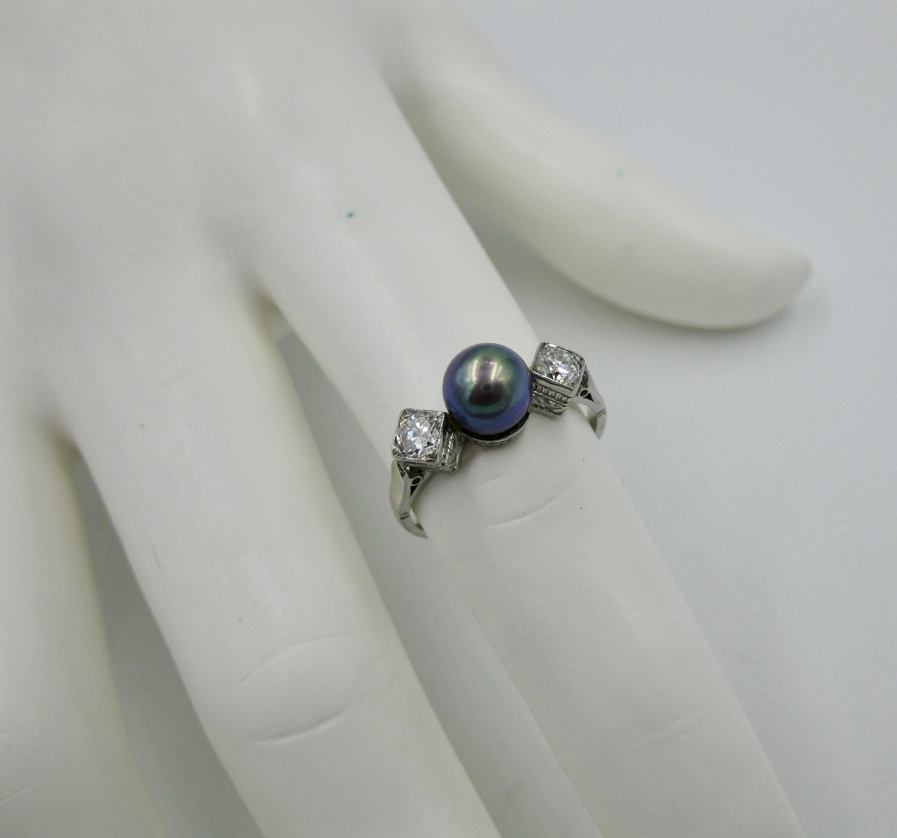 black pearl diamond ring