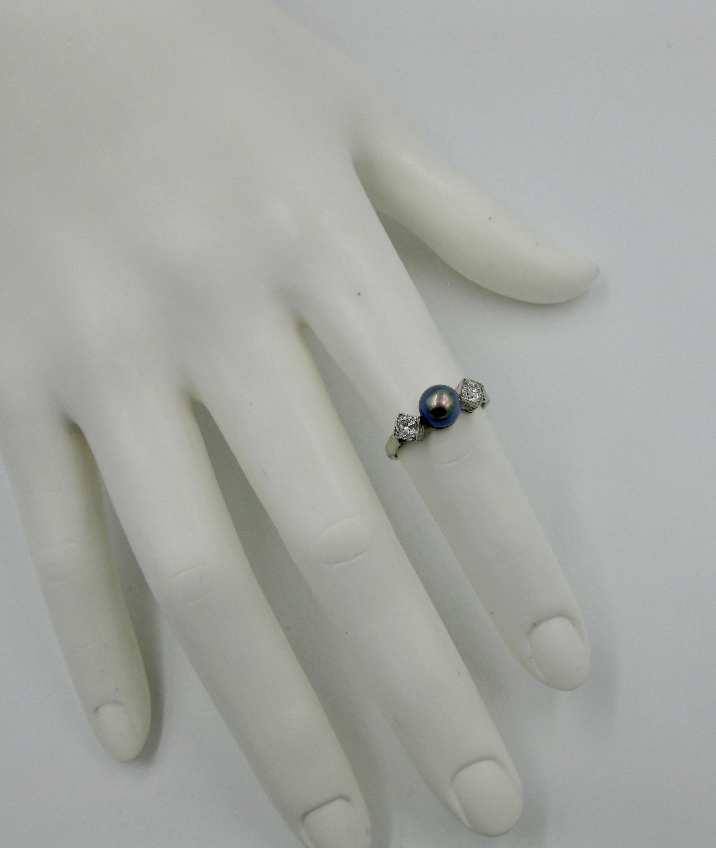 Round Cut Black Pearl Diamond Platinum Ring Wedding Engagement Ring For Sale