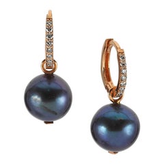 Schwarze Perlenohrringe mit weißem Diamant und 14k Roségold von Selda Jewellery