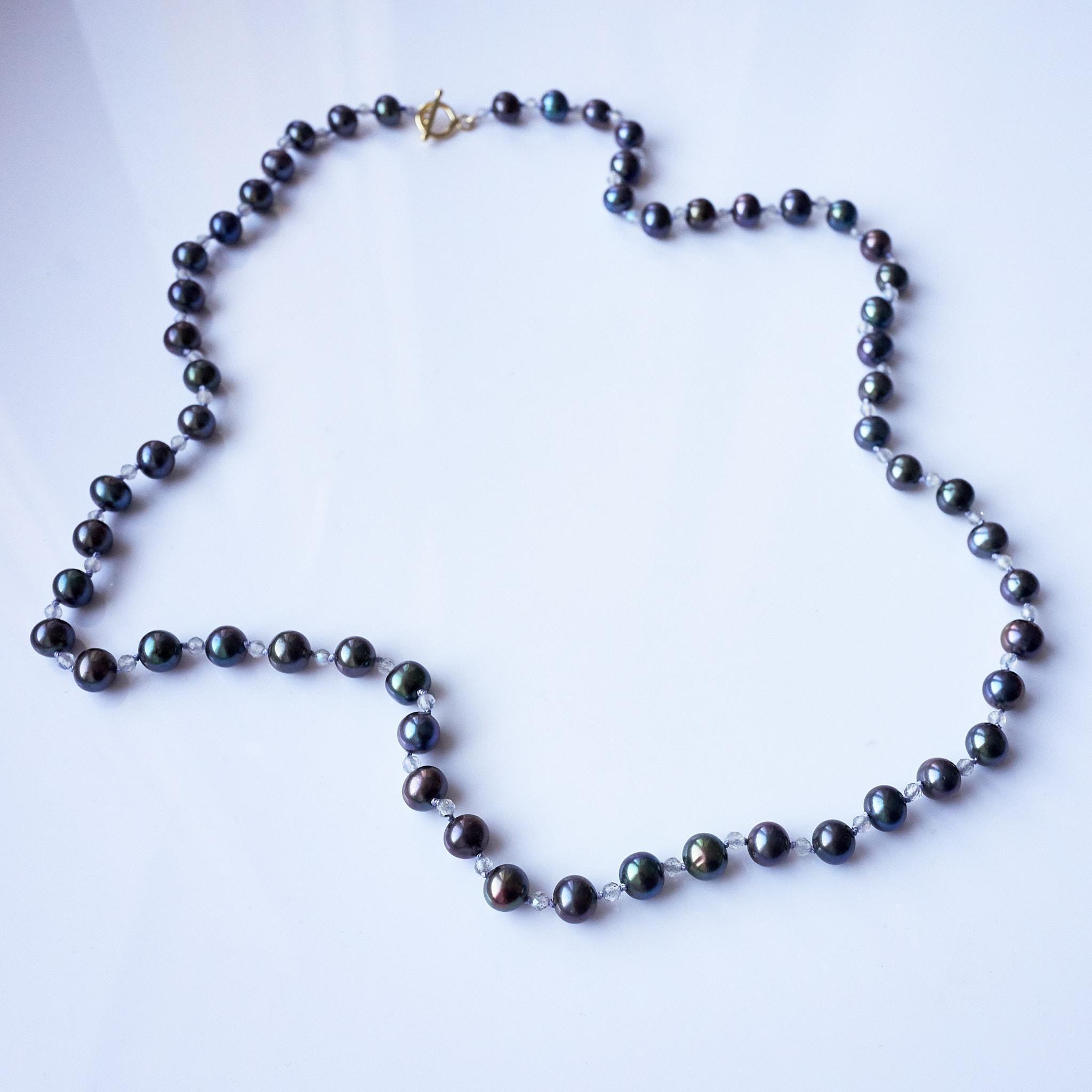 Black Pearl Labradorite Beaded Necklace Lilac Silk Thread J Dauphin In New Condition For Sale In Los Angeles, CA