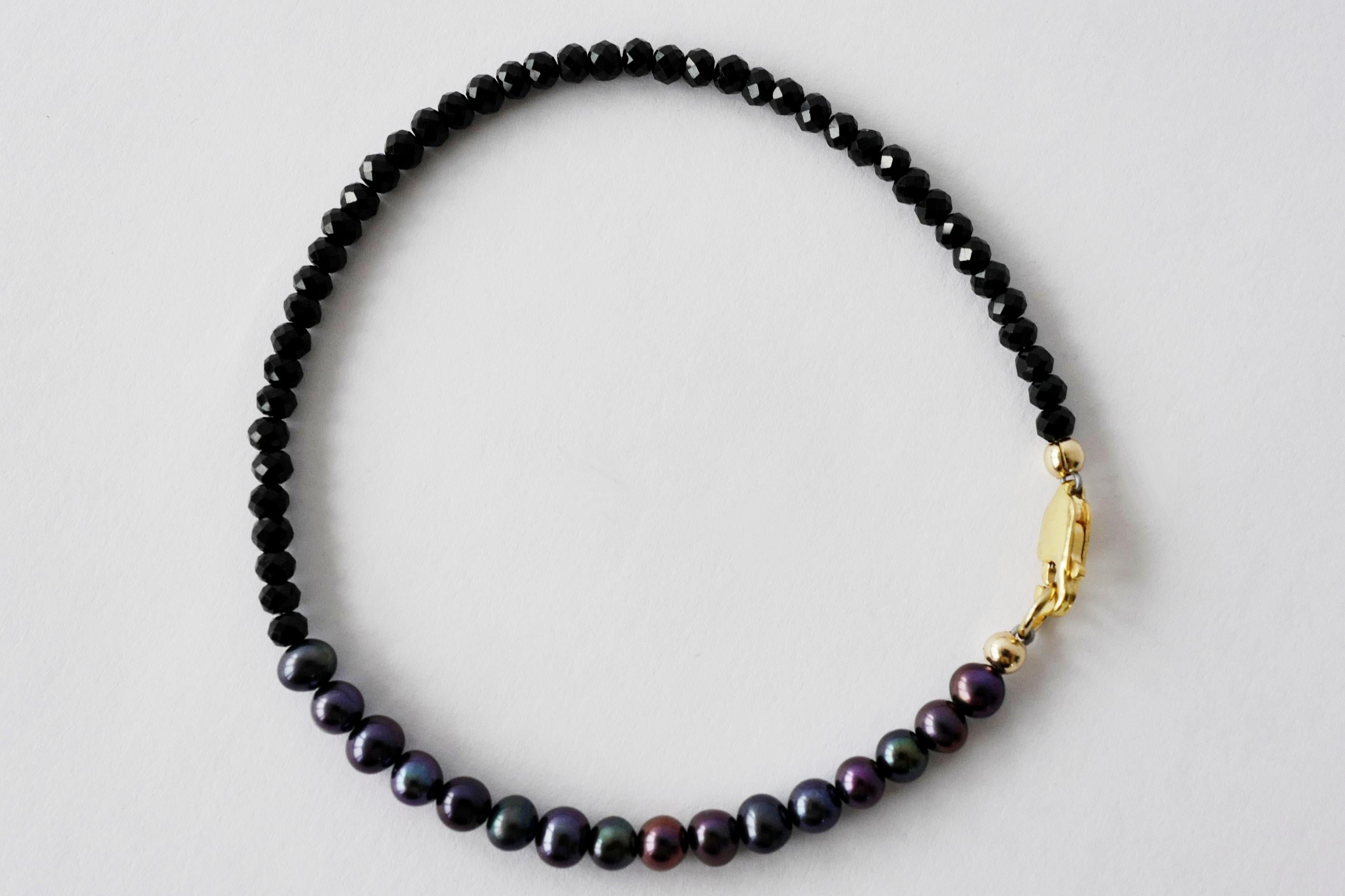 Black Pearl Beaded Bracelet Spinel Chain In New Condition For Sale In Los Angeles, CA
