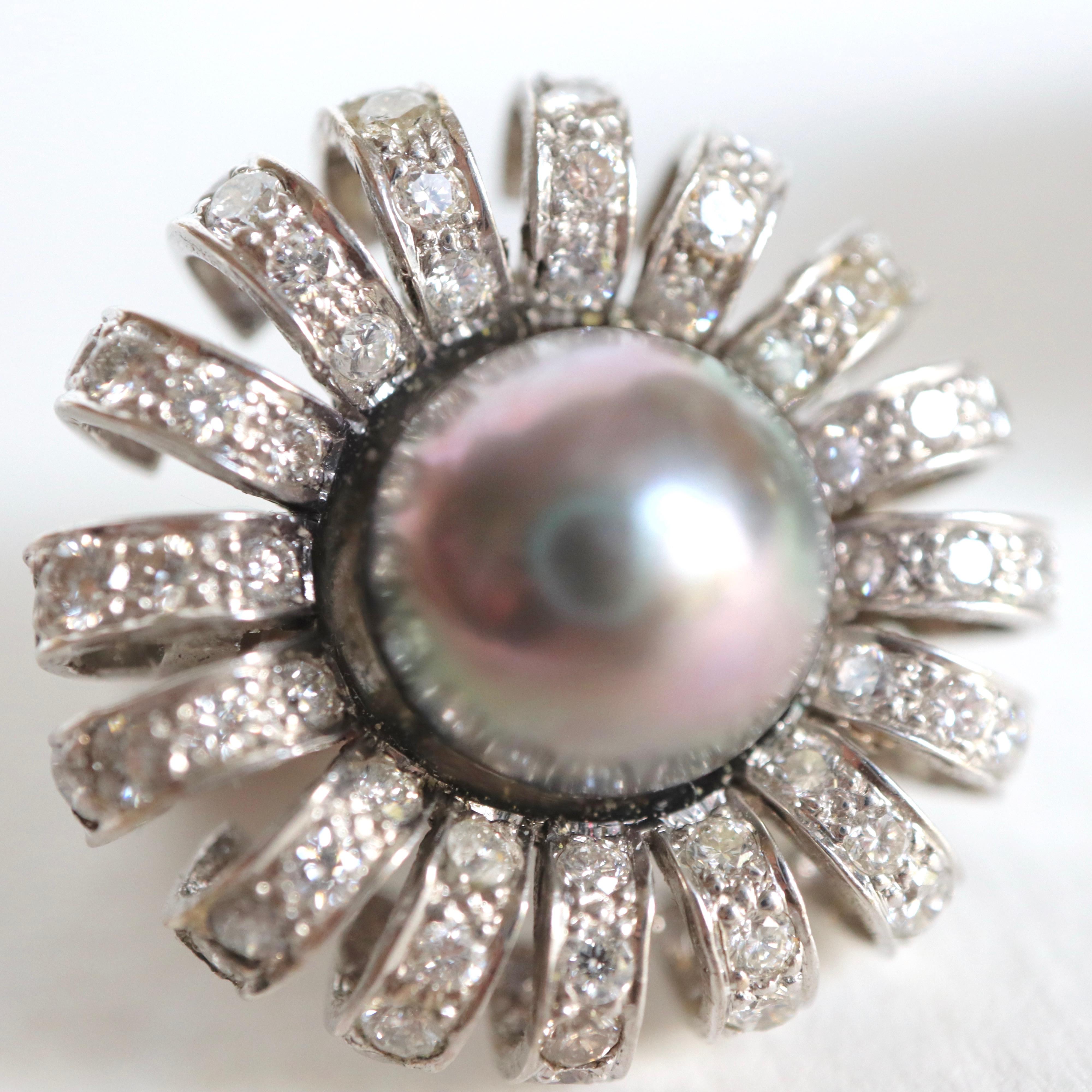 Schwarze Perlen-Ohrringe aus 18 Karat Weißgold und Diamanten Damen im Angebot