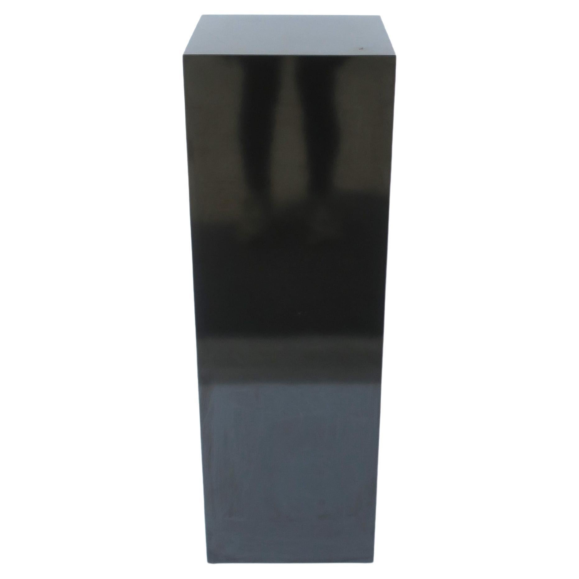 Black Pedestal Column in the Modern Style, circa 1970s For Sale