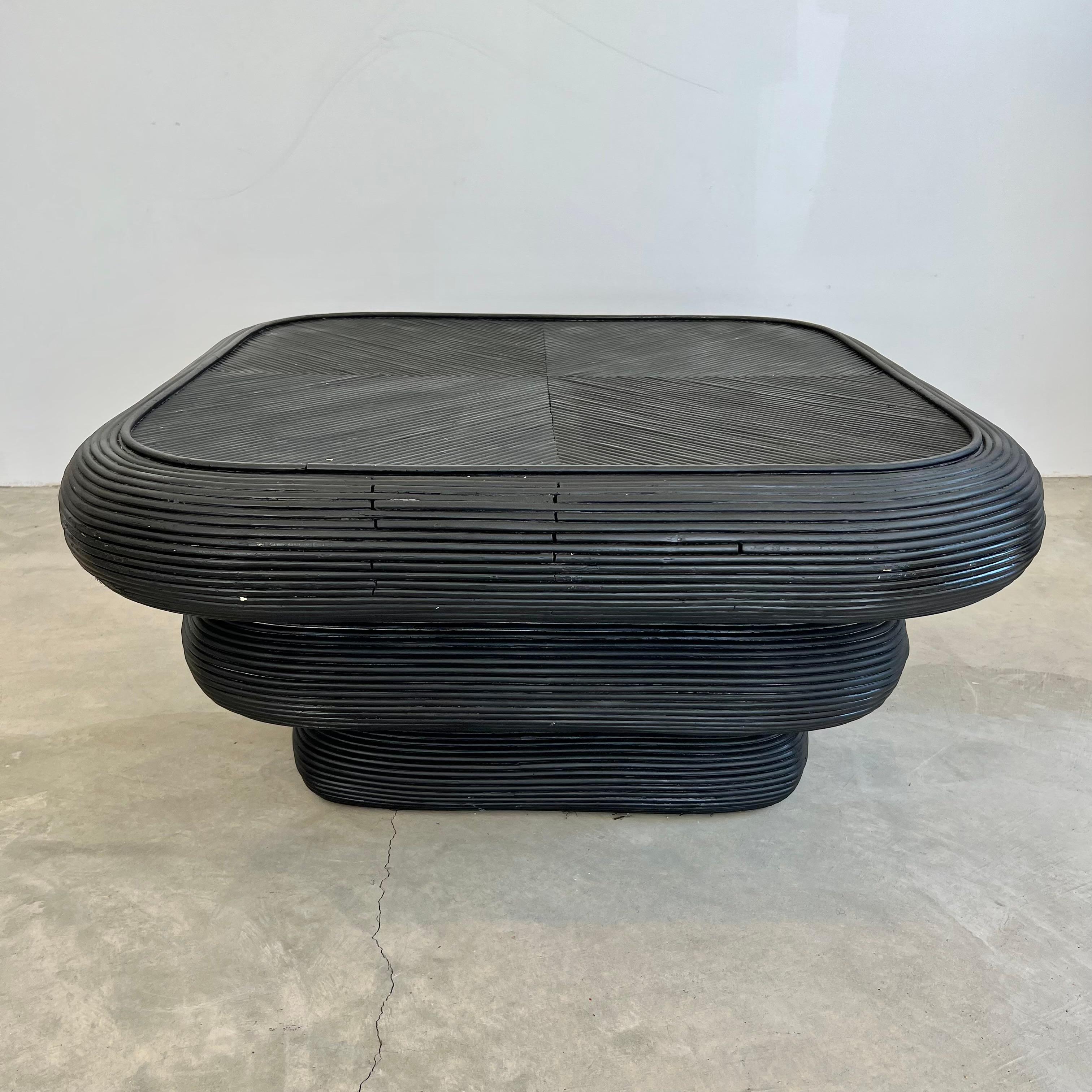 Black Pencil Reed Coffee Table, 1980s USA In Good Condition For Sale In Los Angeles, CA