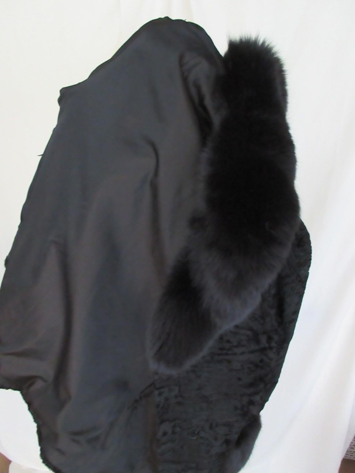 Cappotto di pelliccia di volpe nera persiana in vendita 1