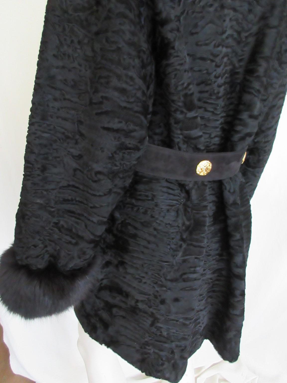 Cappotto di pelliccia di volpe nera persiana in vendita 2