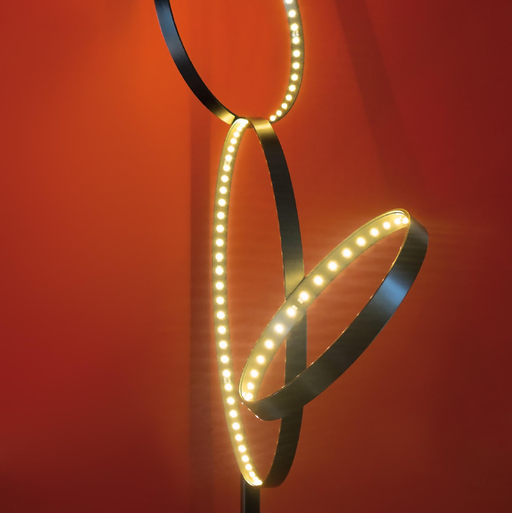 Contemporary Black Pico 5 Floor Lamp by Le Deun Luminaires For Sale