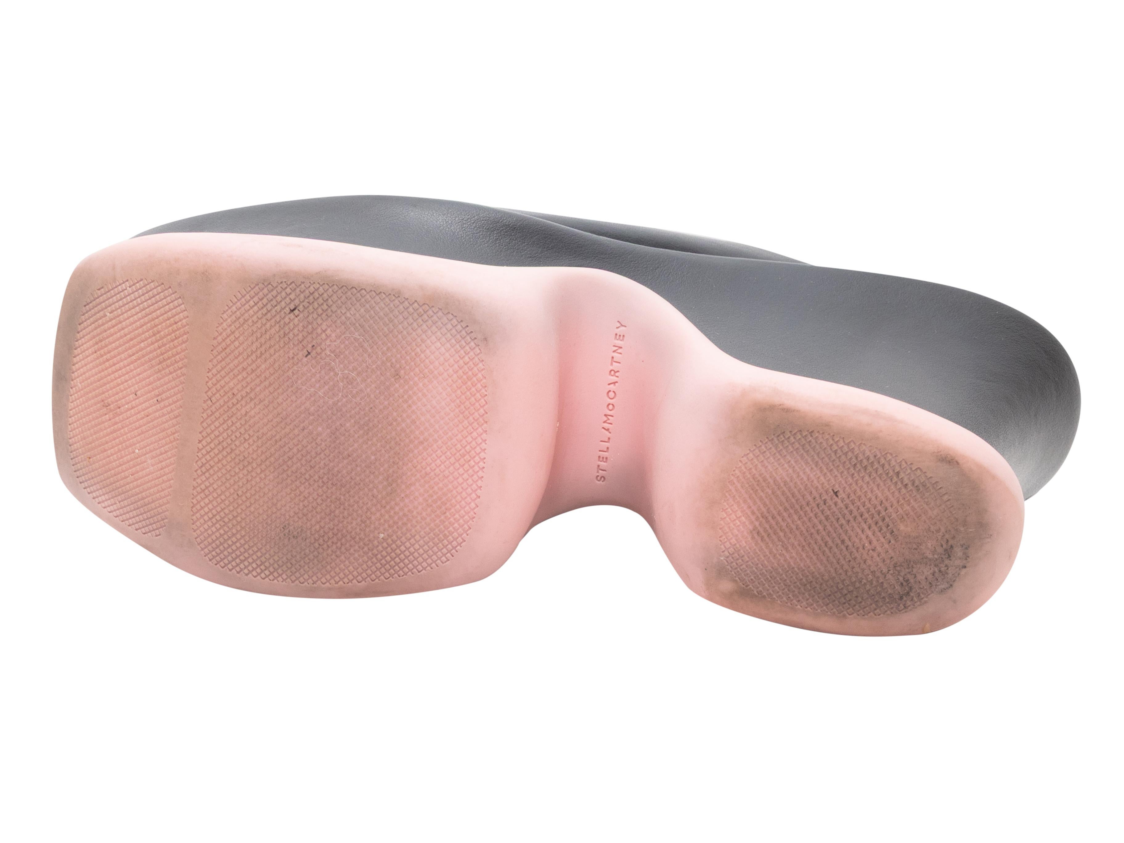 Schwarz & Rosa Stella McCartney Pilz Vegan Leder Sandalen Größe 39.5 im Angebot 1