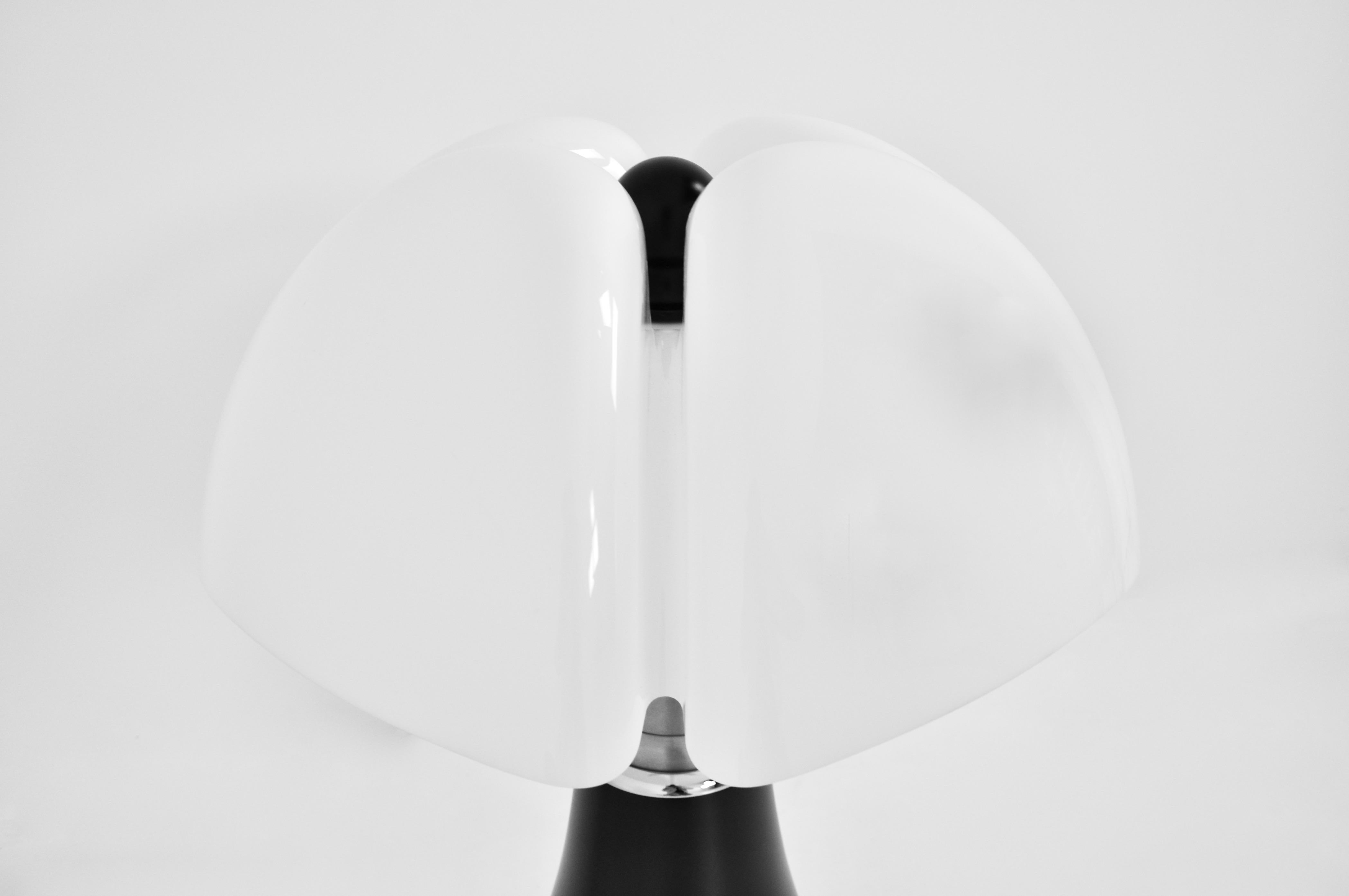 Black Pipistrello Table Lamp by Gae Aulenti for Martinelli Luce, 1960s 10