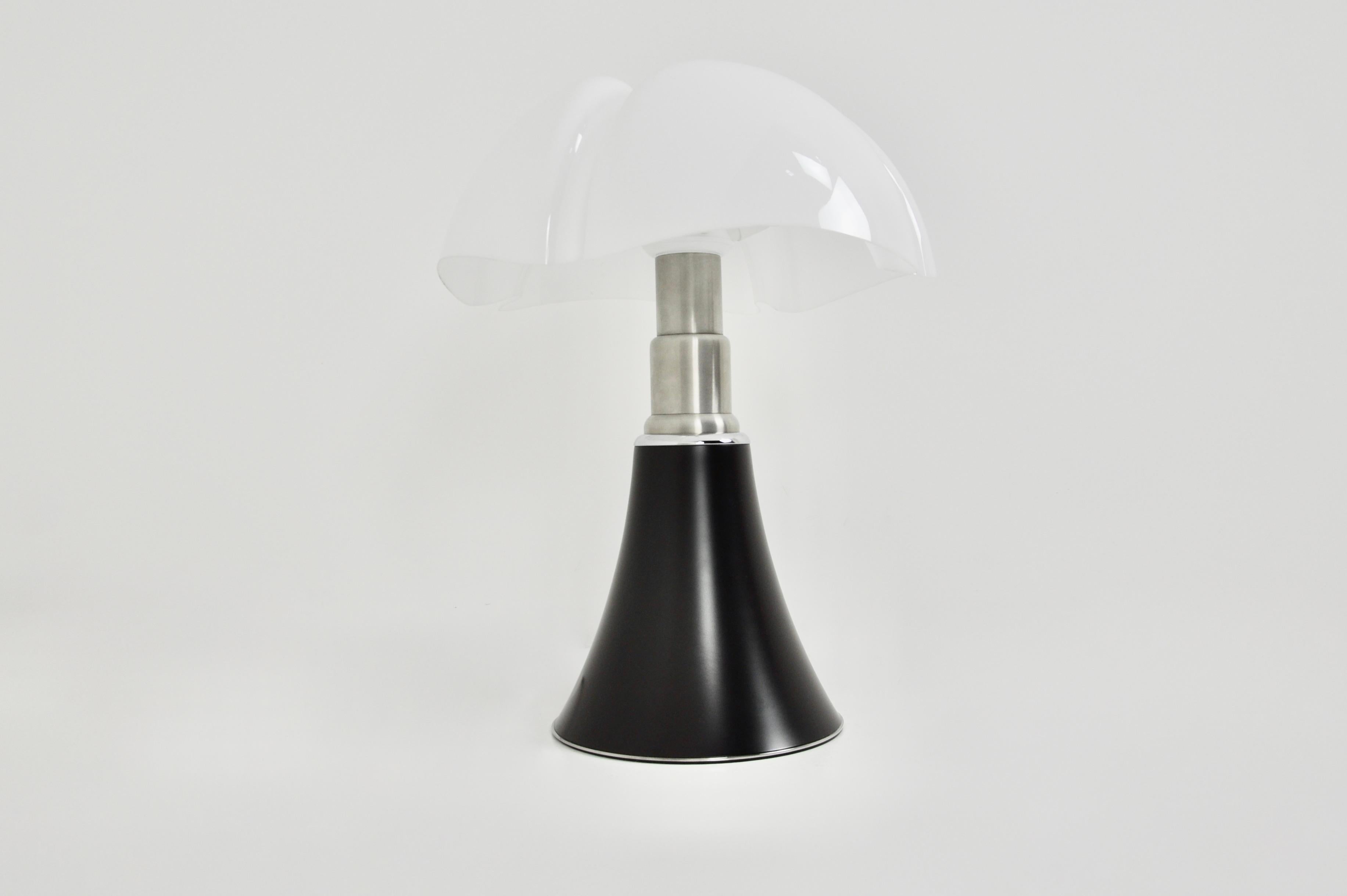 Mid-Century Modern Black Pipistrello Table Lamp by Gae Aulenti for Martinelli Luce, 1960s