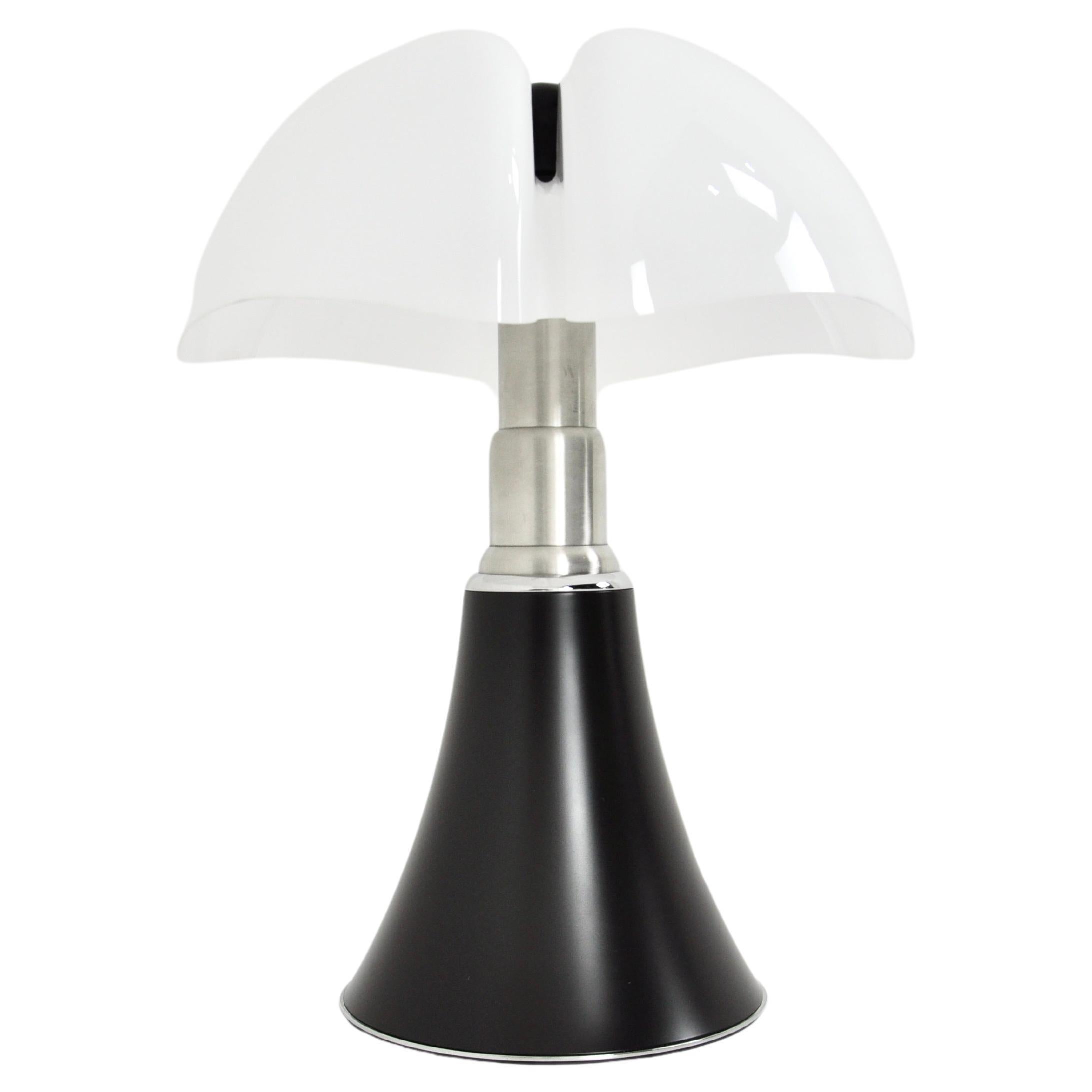 Black Pipistrello Table Lamp by Gae Aulenti for Martinelli Luce For Sale