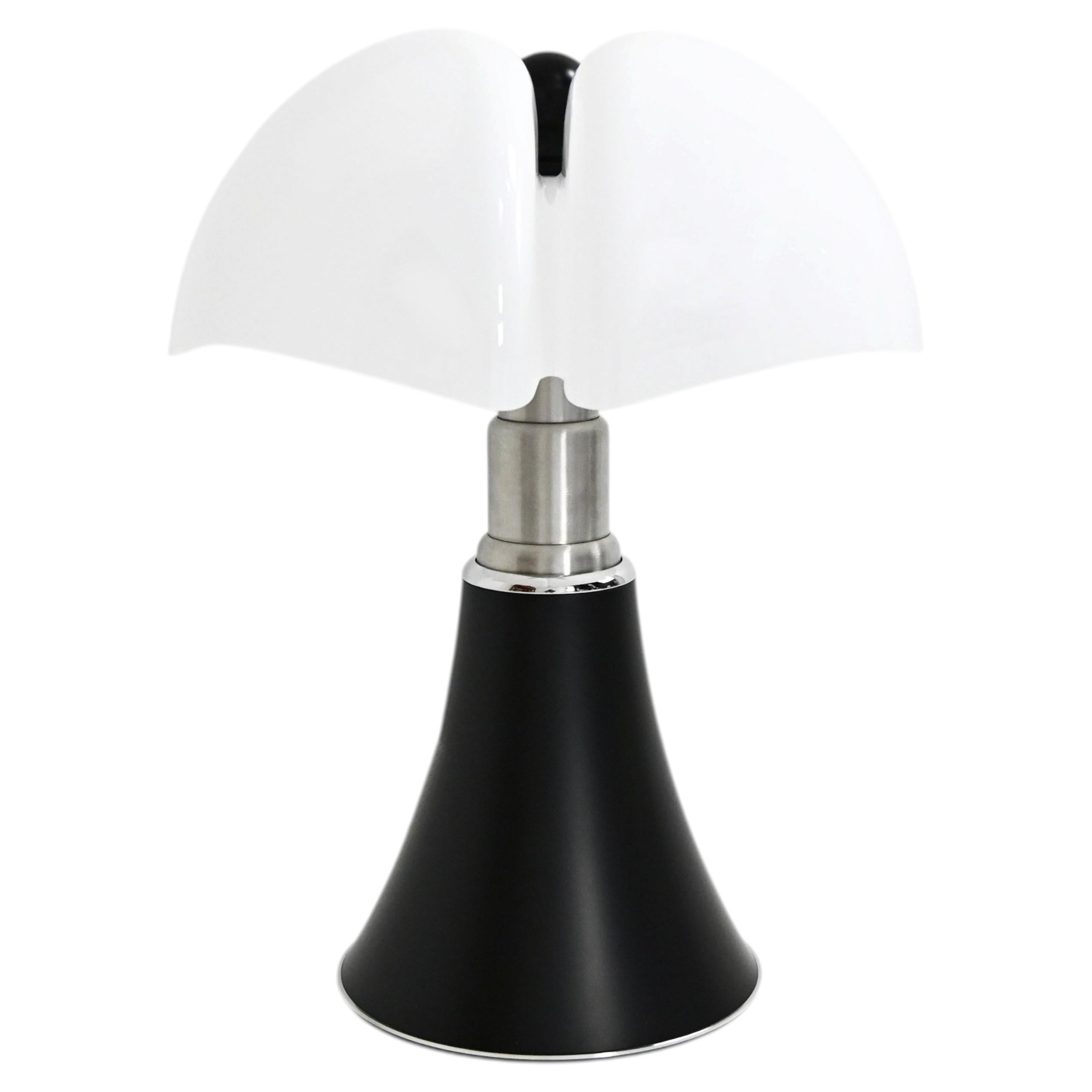 Black Pipistrello Table Lamp by Gae Aulenti for Martinelli Luce For Sale