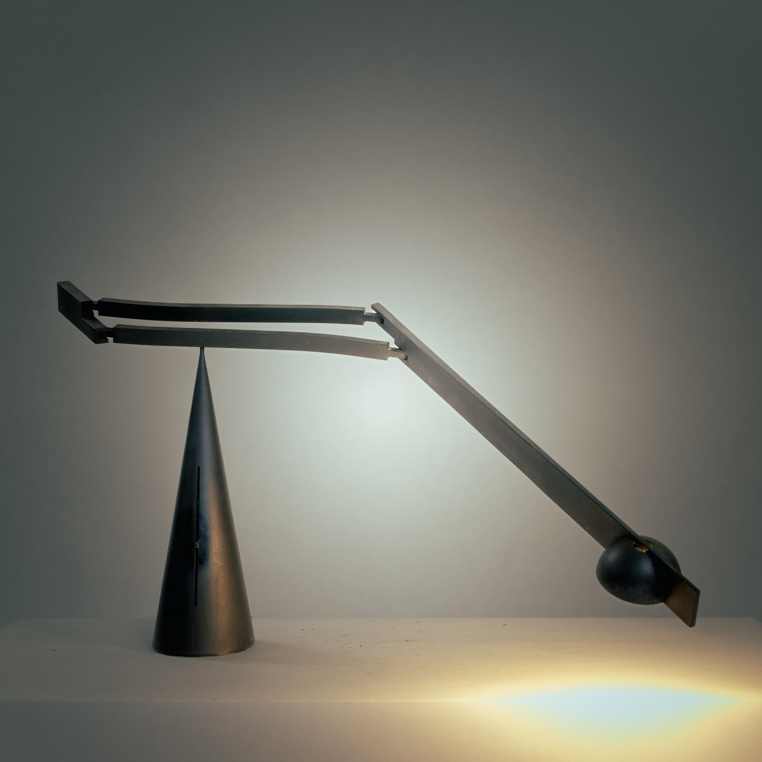 Metal Black pivoting table lamp Model Tabla, by Marco Colombo & Mario Barbaglia, 1992 For Sale