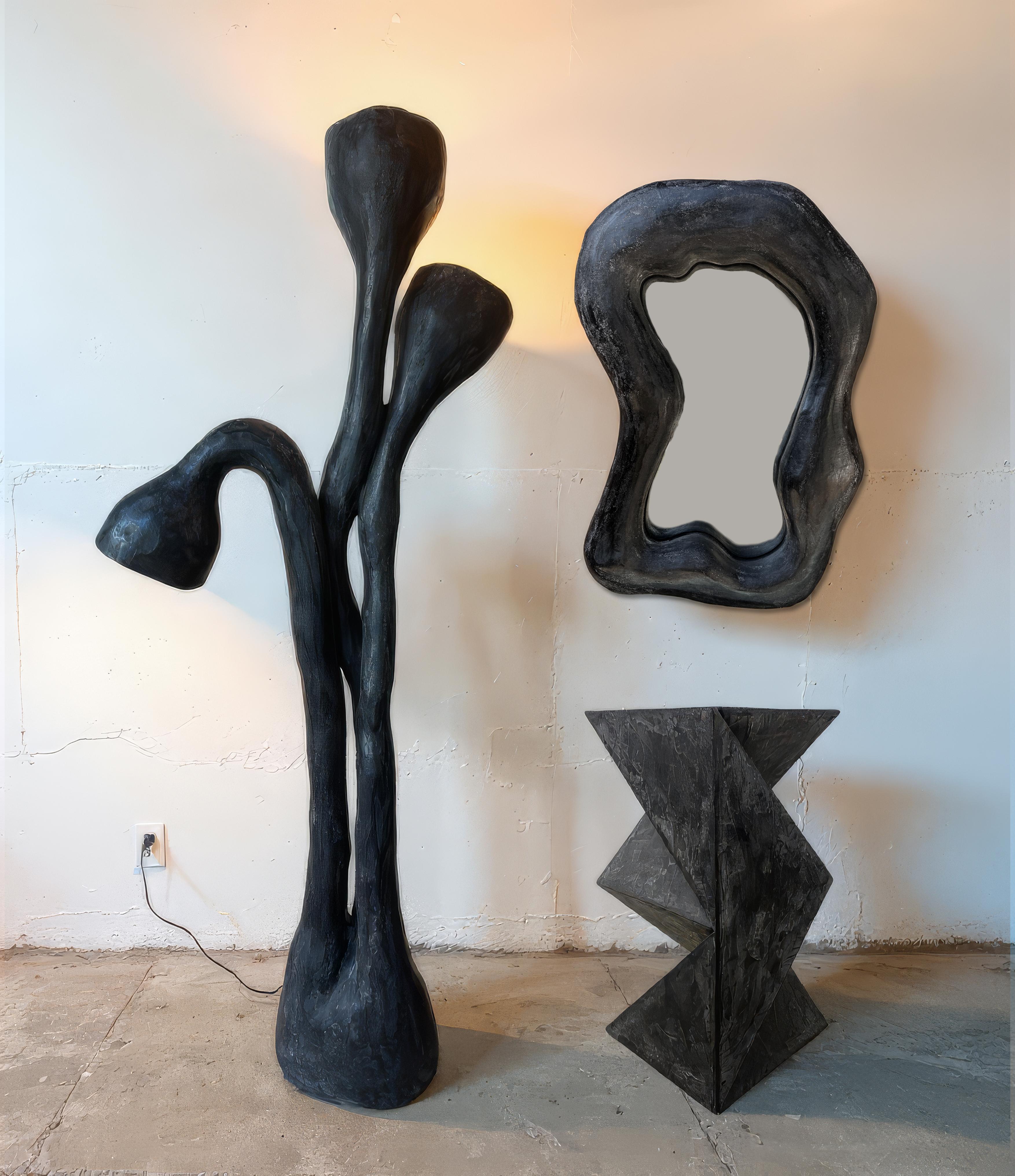 Black Plaster mirror, by Alexey Krupinin 2025 in vendita 2