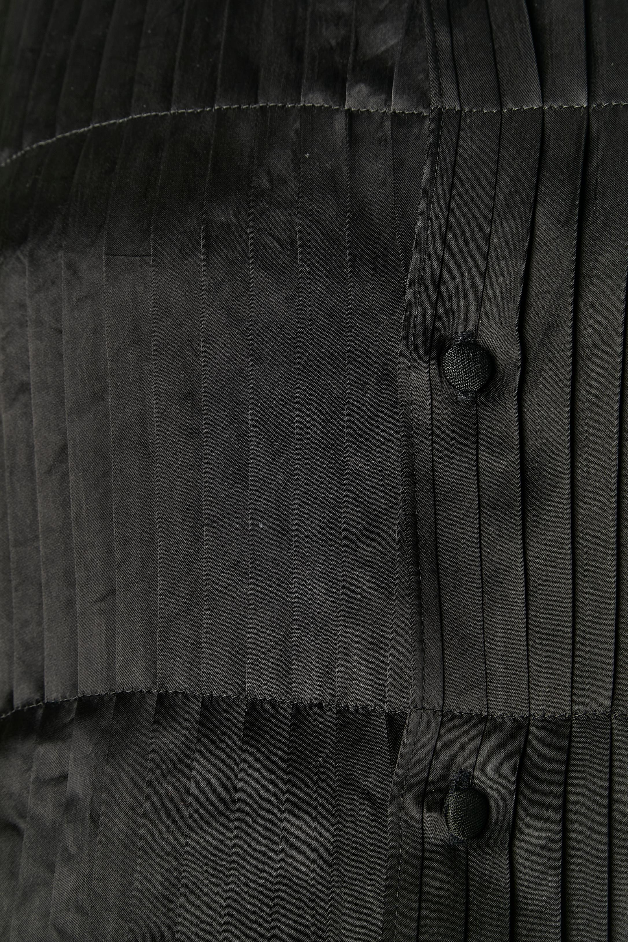 Donna Ensemble di camicia e gonna plissettata nera Comme des Garçons in vendita