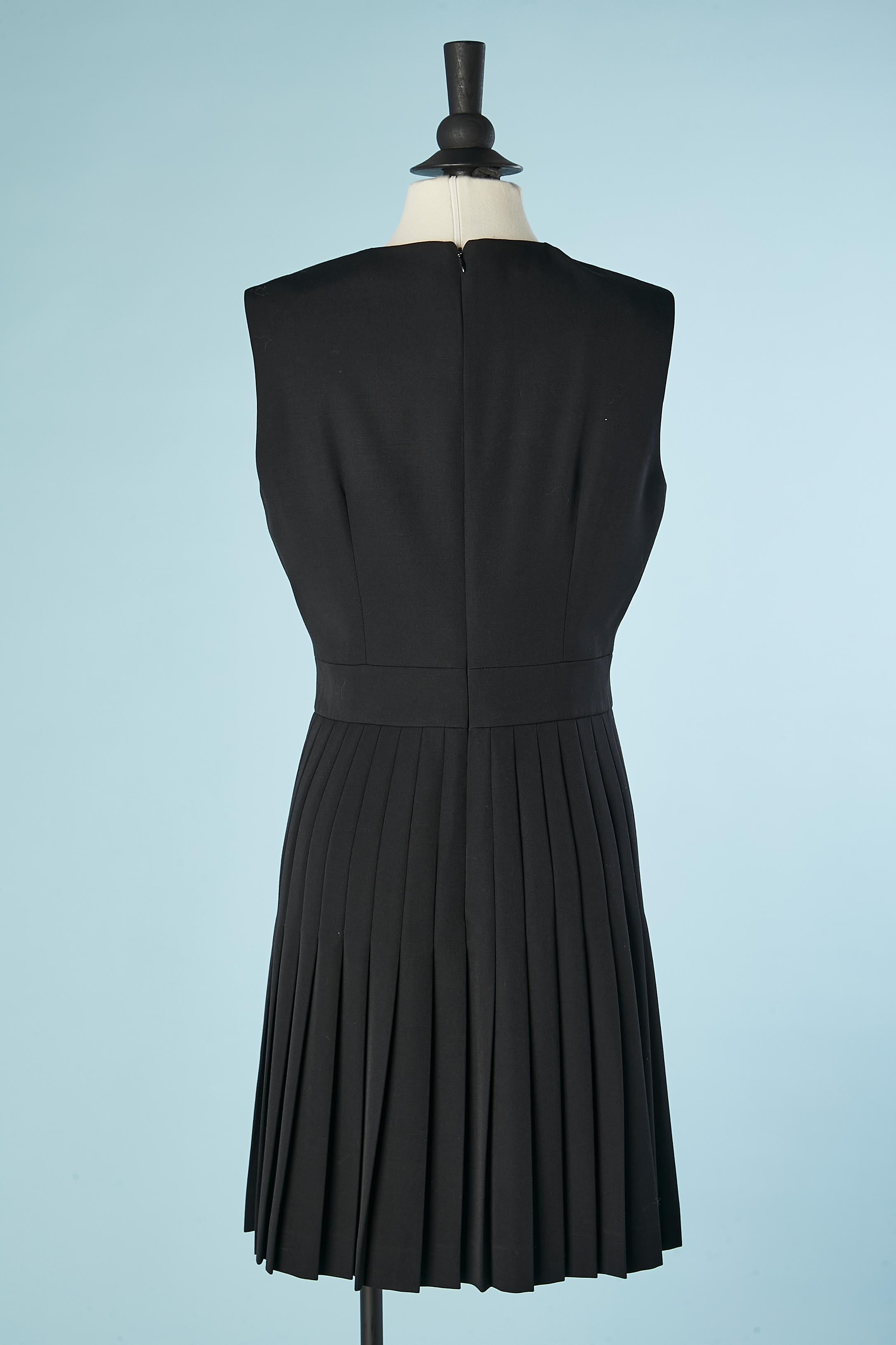 Black pleated sleeveless dress with 2 decoratives buttons Alexander McQueen  For Sale 1