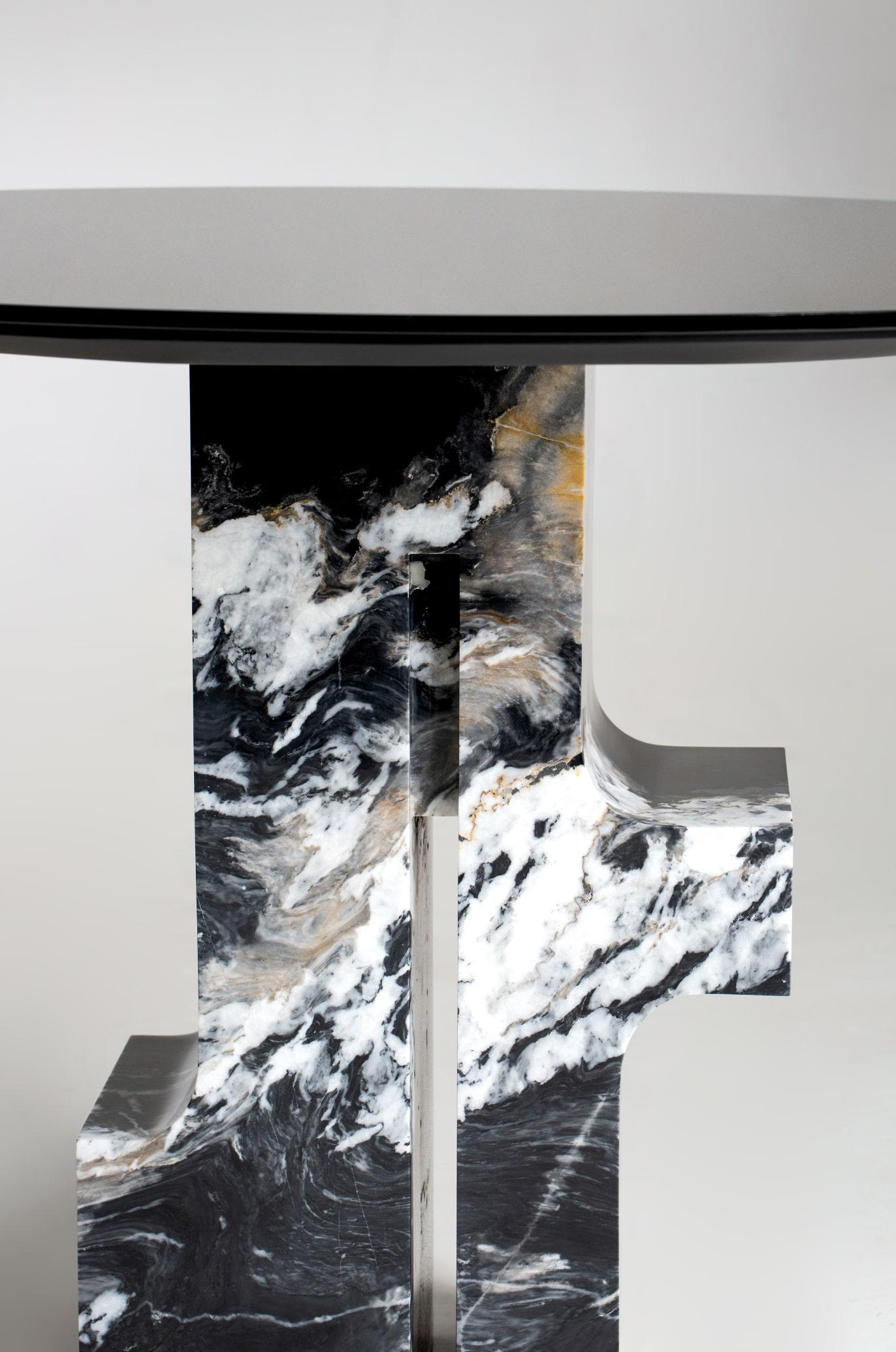 Black Plume Table In New Condition For Sale In New York, NY