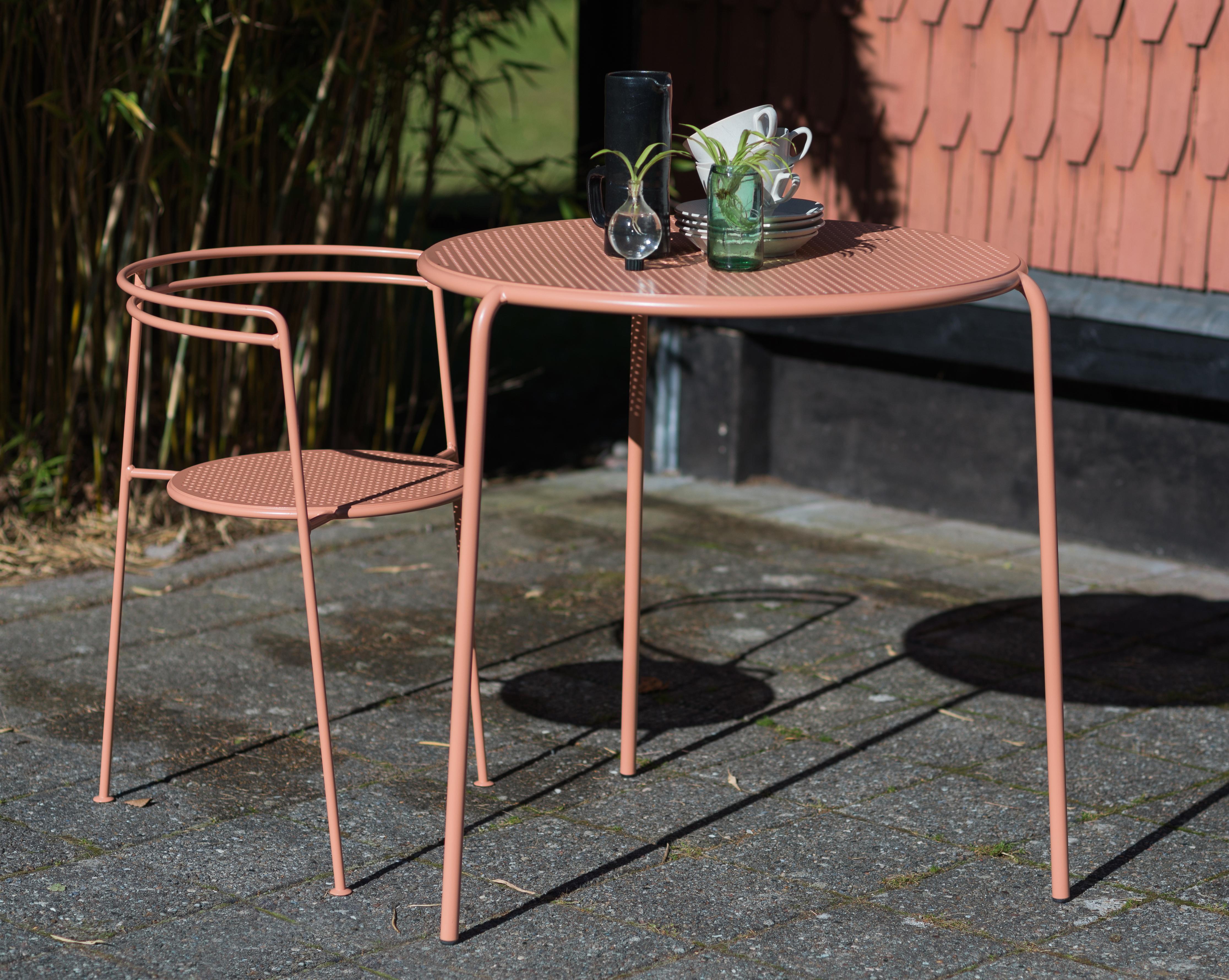 Black Point Table by OK Design In New Condition For Sale In Geneve, CH