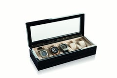 Watch Box for Five Watches in Polished Black with Ultrasuede Detail