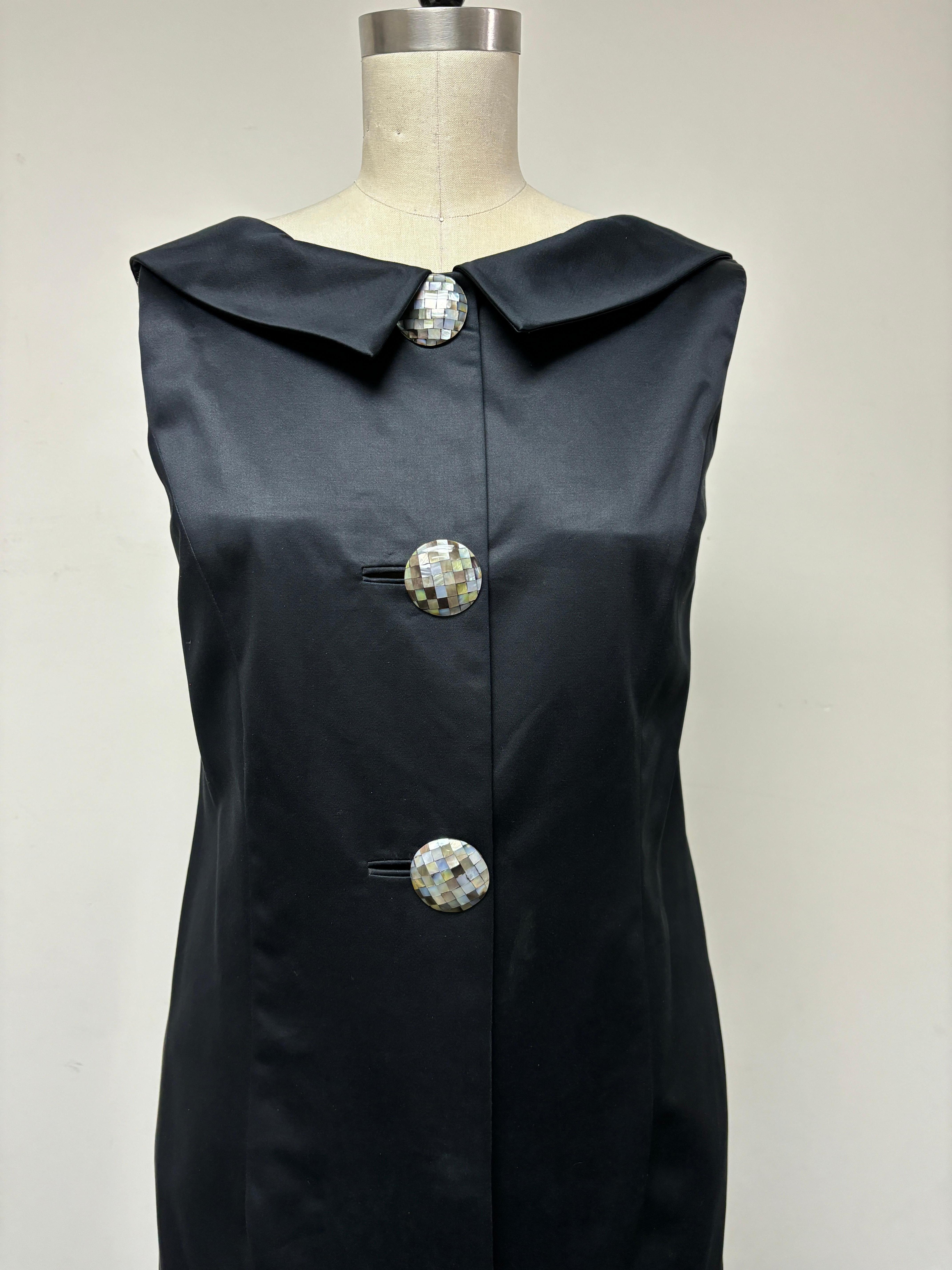 Black Polished Cotton Coat Dress with Mosaic Pearl Buttons In Excellent Condition For Sale In Los Angeles, CA