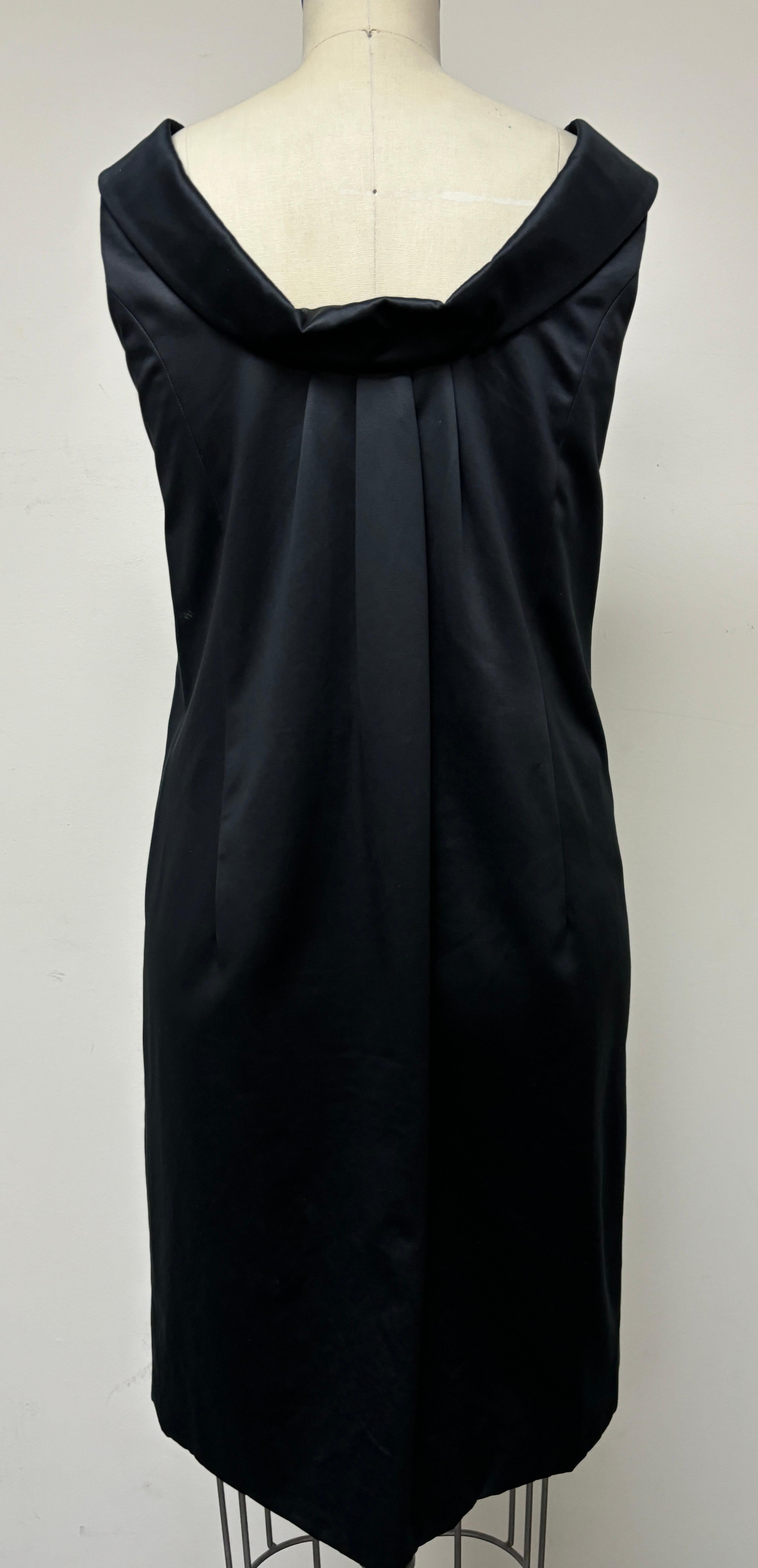 Black Polished Cotton Coat Dress with Mosaic Pearl Buttons For Sale 4