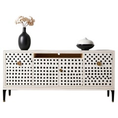 Medienkonsole mit Polka-Dot-Inlay in Weiß
