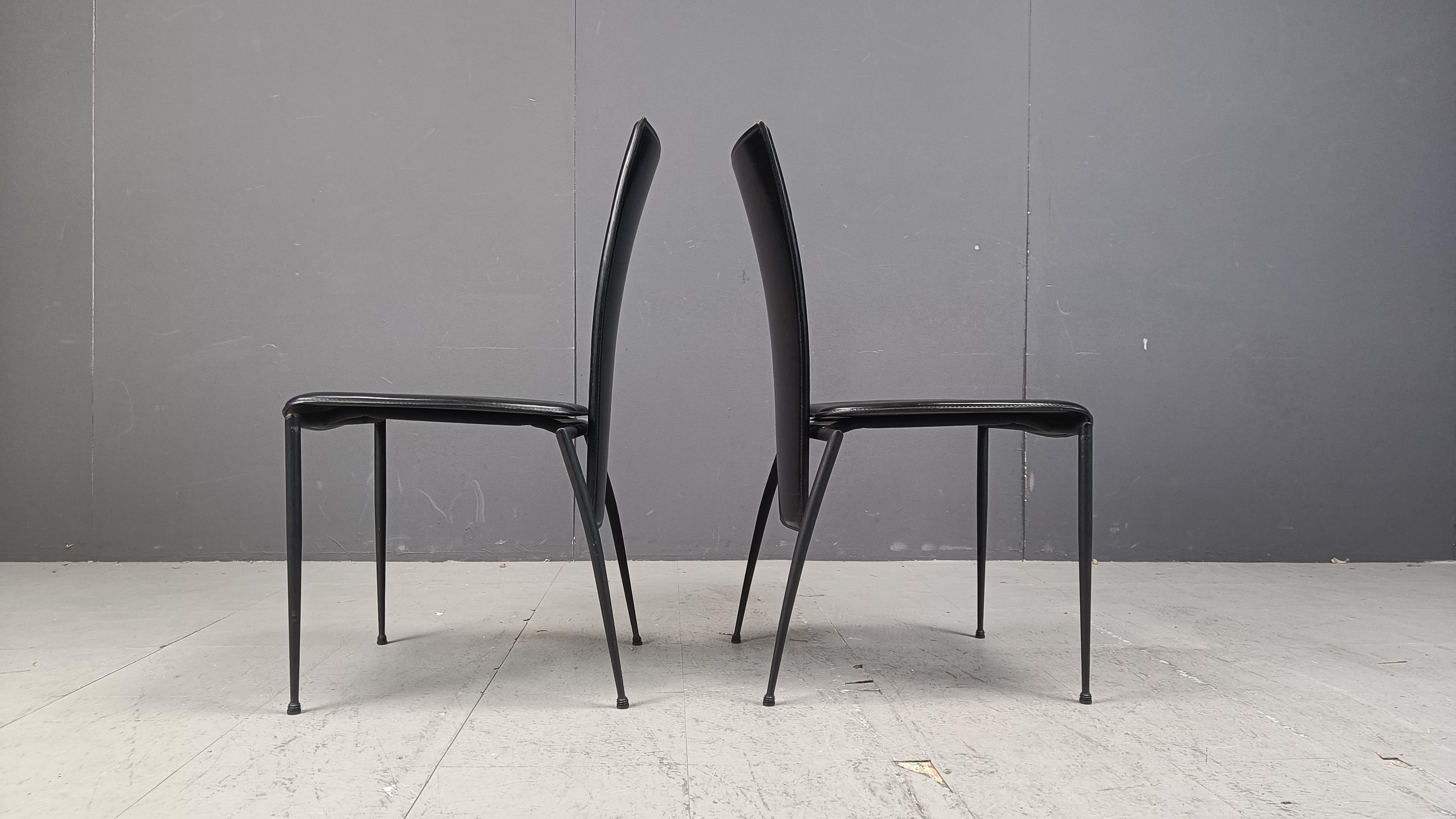 Black postmodern dining chairs by Arper italy, 1980s - set of 4 For Sale 7