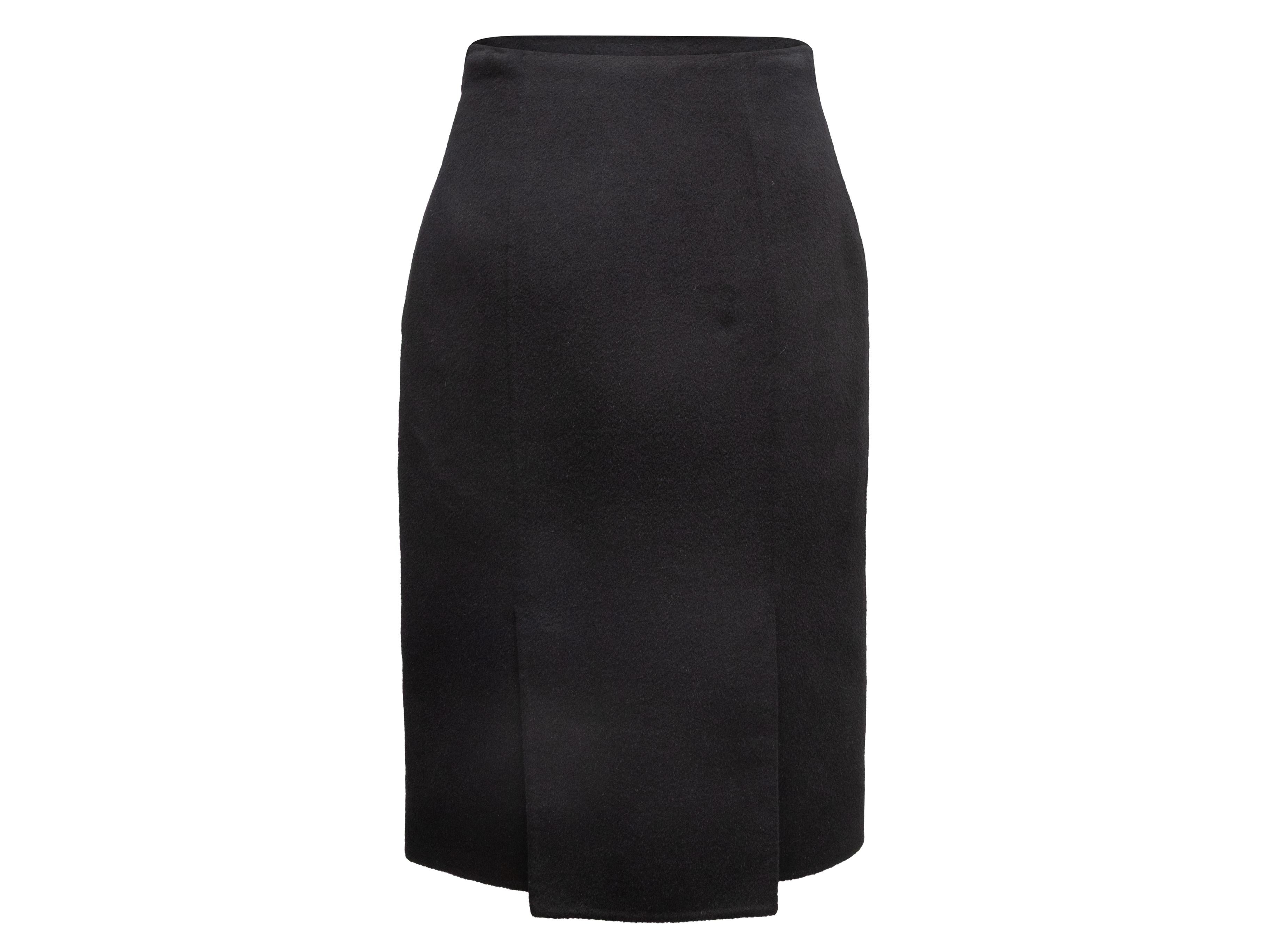 Noir Jupe crayon longueur genou noire Prada Taille US S en vente