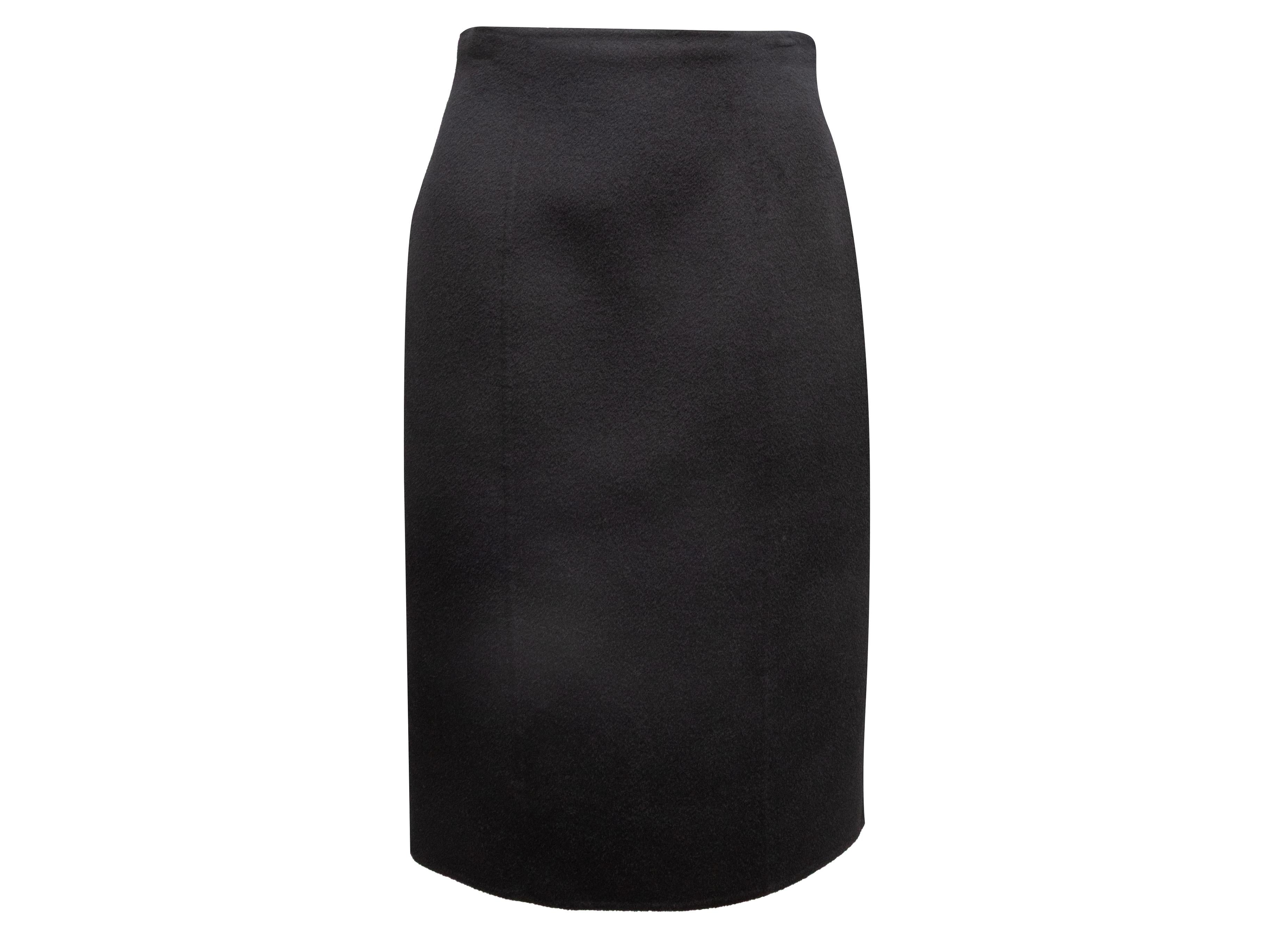 Jupe crayon longueur genou noire Prada Taille US S Bon état - En vente à New York, NY